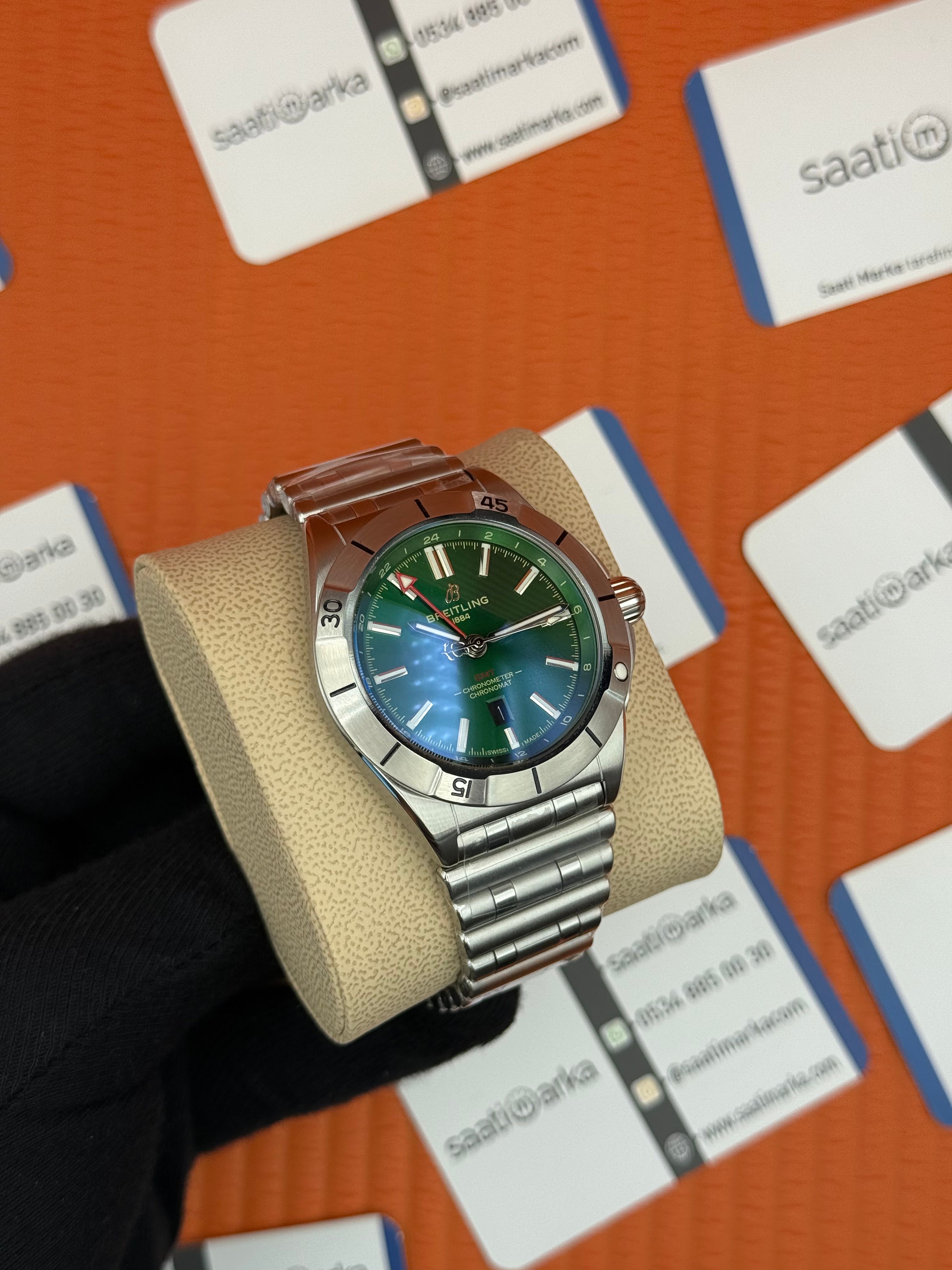 BREITLING GMT yeşil kadran silver kasa kordon