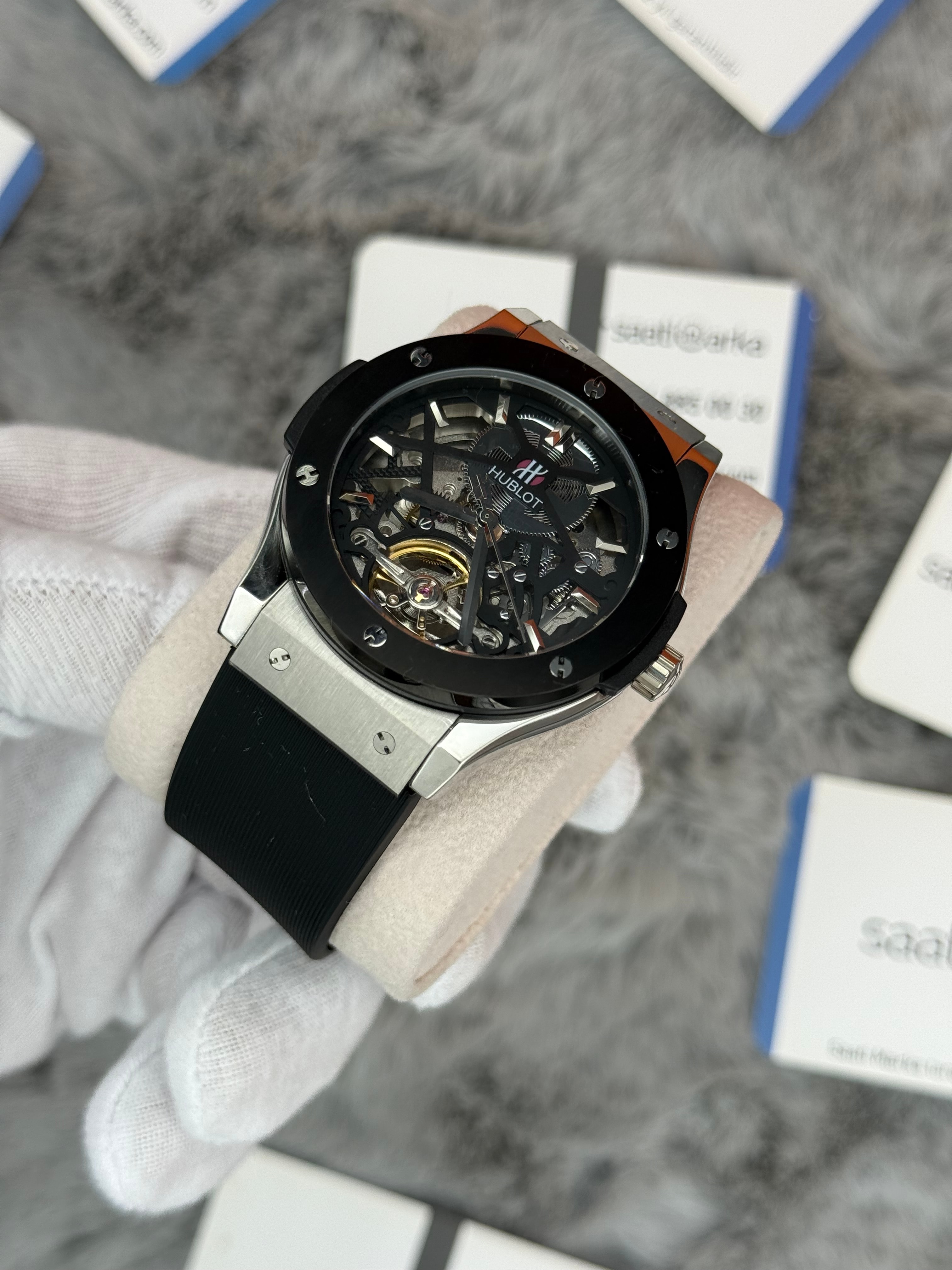 HUBLOT big bang tourbillon 41mm silver kasa siyah kauçuk kordon erkek kol saati