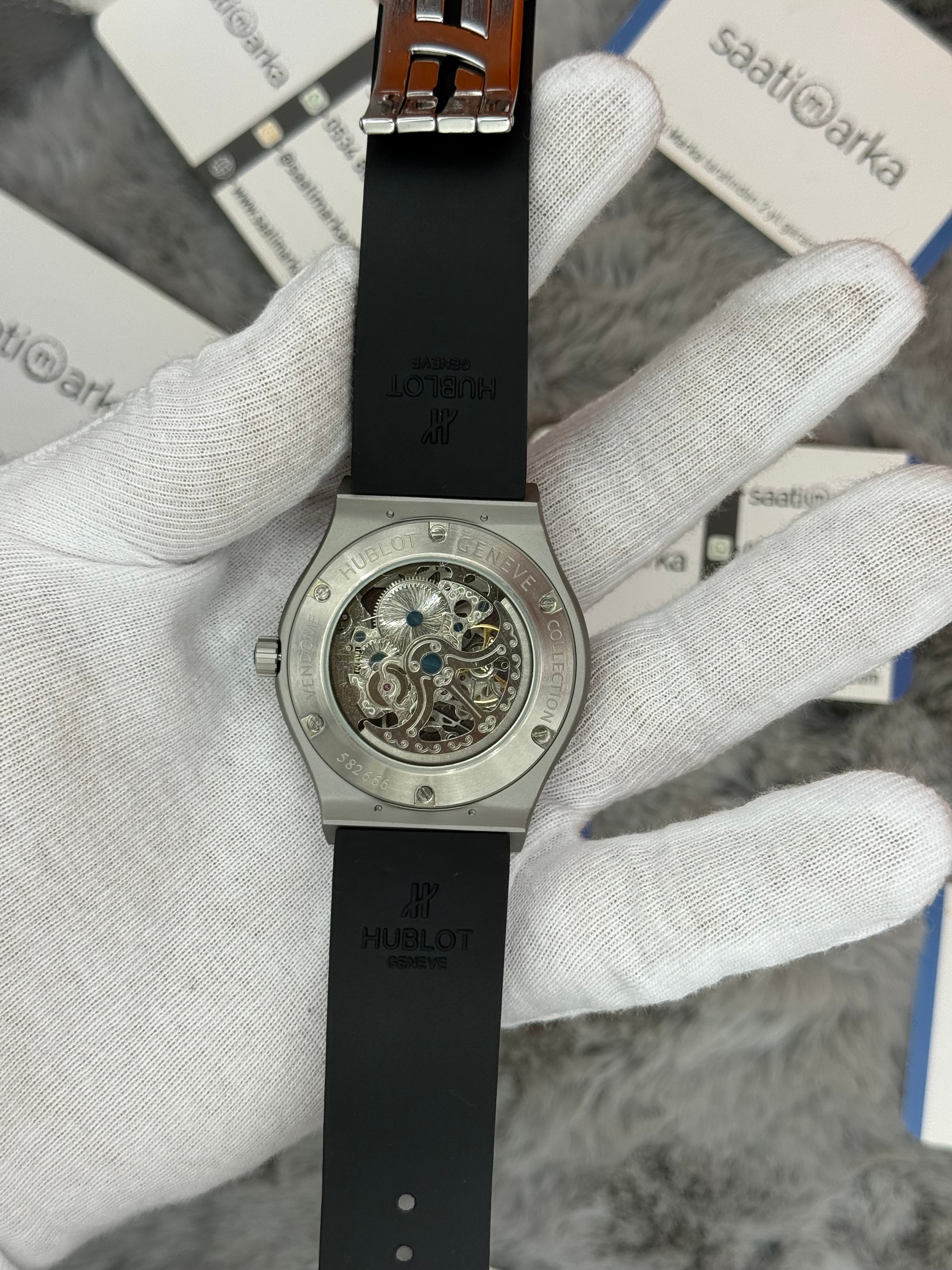 HUBLOT big bang tourbillon 41mm silver kasa siyah kauçuk kordon erkek kol saati