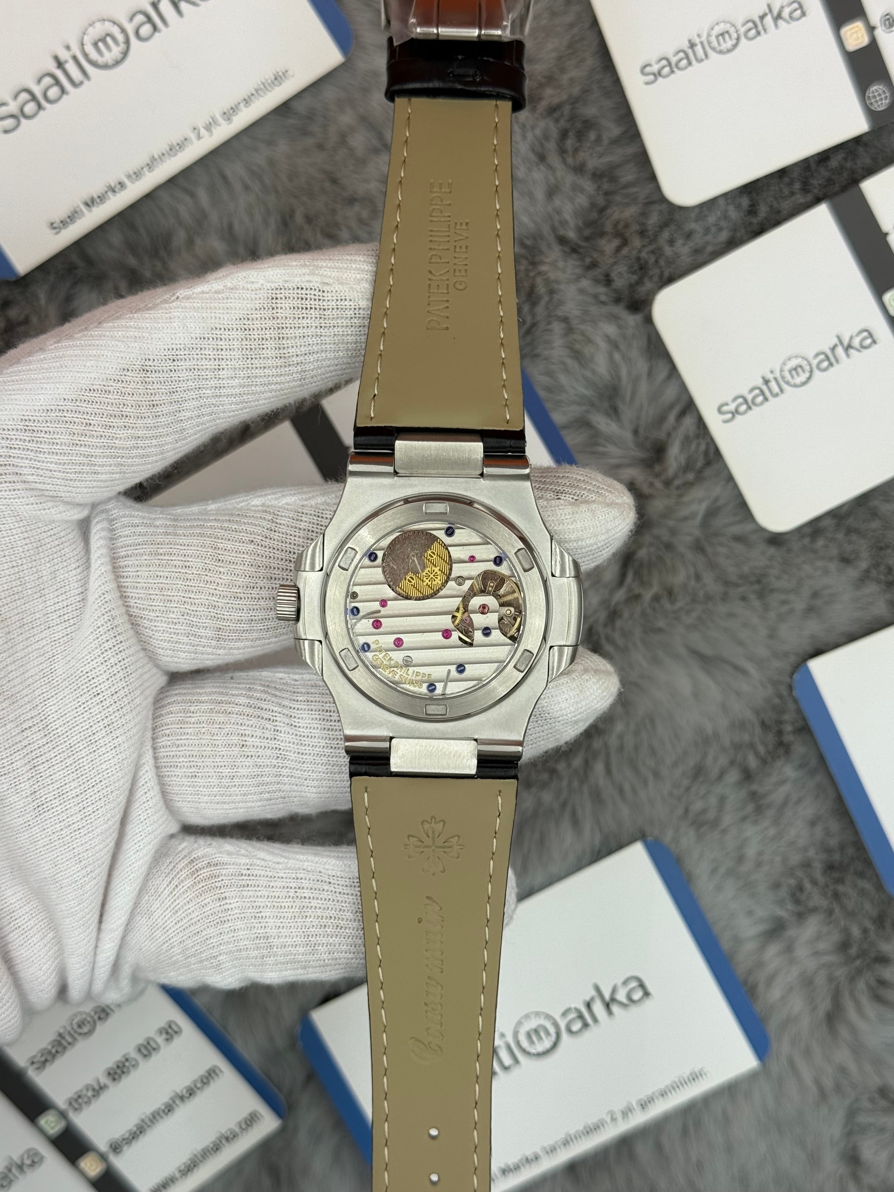 PATEK PHİLİPPE nautilus moontphase 5712 siyah kadran siyah deri kordon silver kasa 40mm erkek kol saati