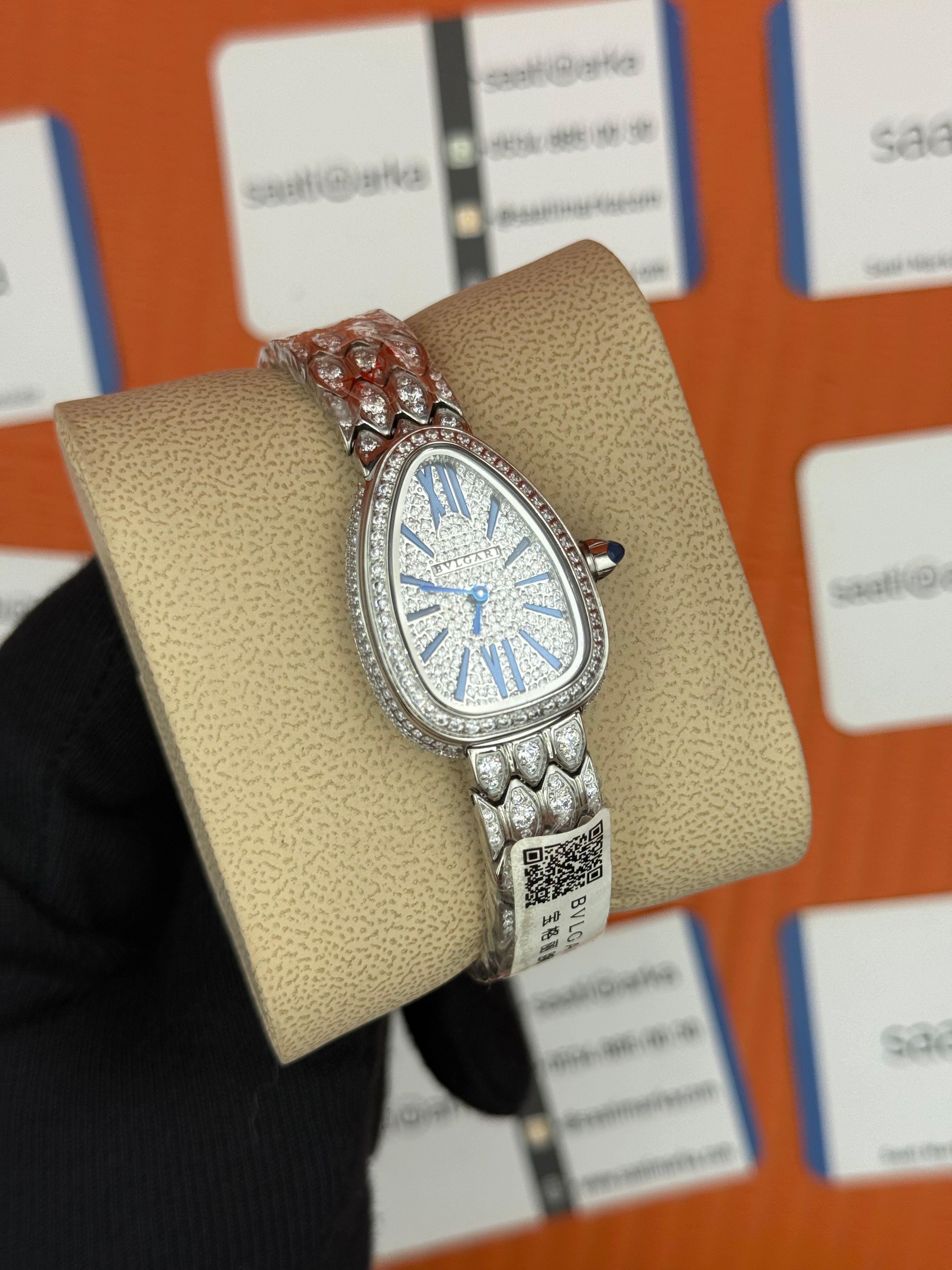 BVLGARİ serpenti seduttori full diamond silver kasa kordon kadın kol saati
