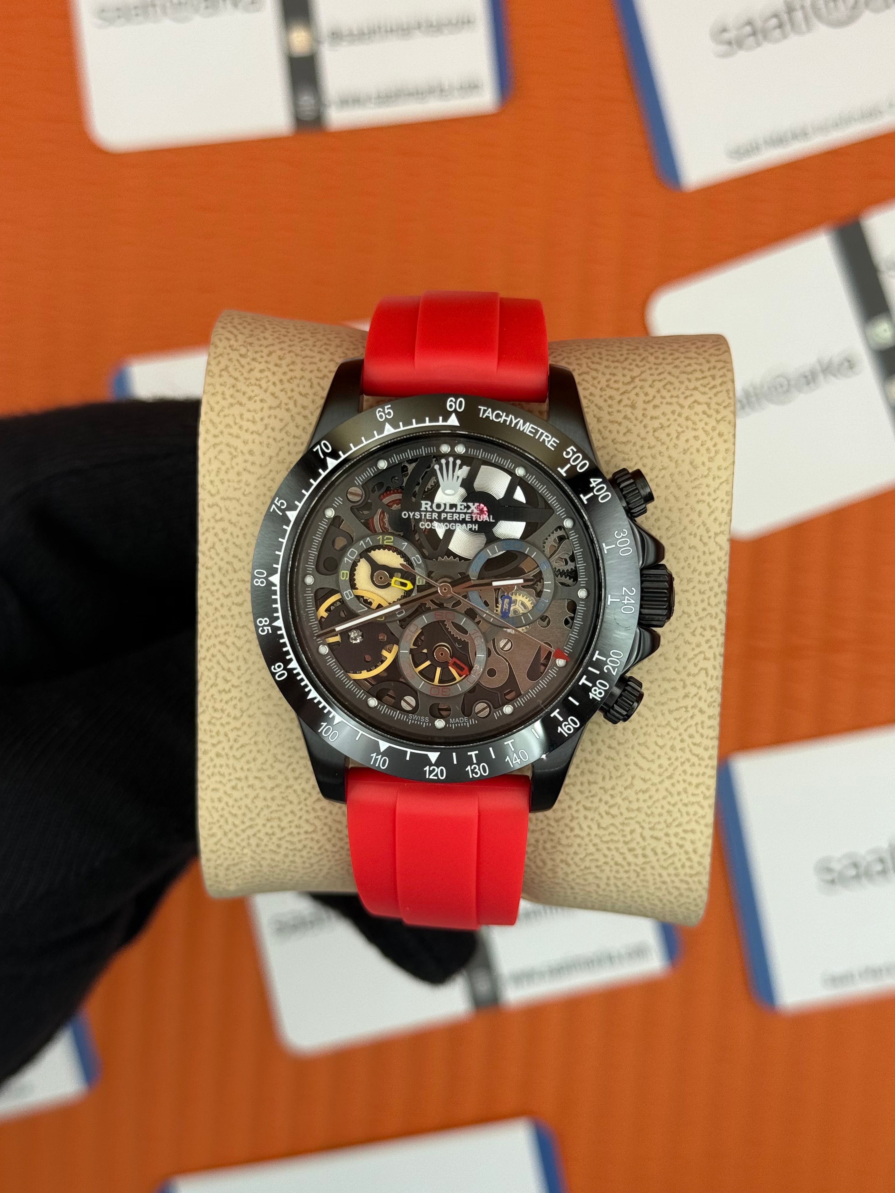 ROLEX Daytona juan pablo montoya kırmızı kauçuk kordon siyah kasa