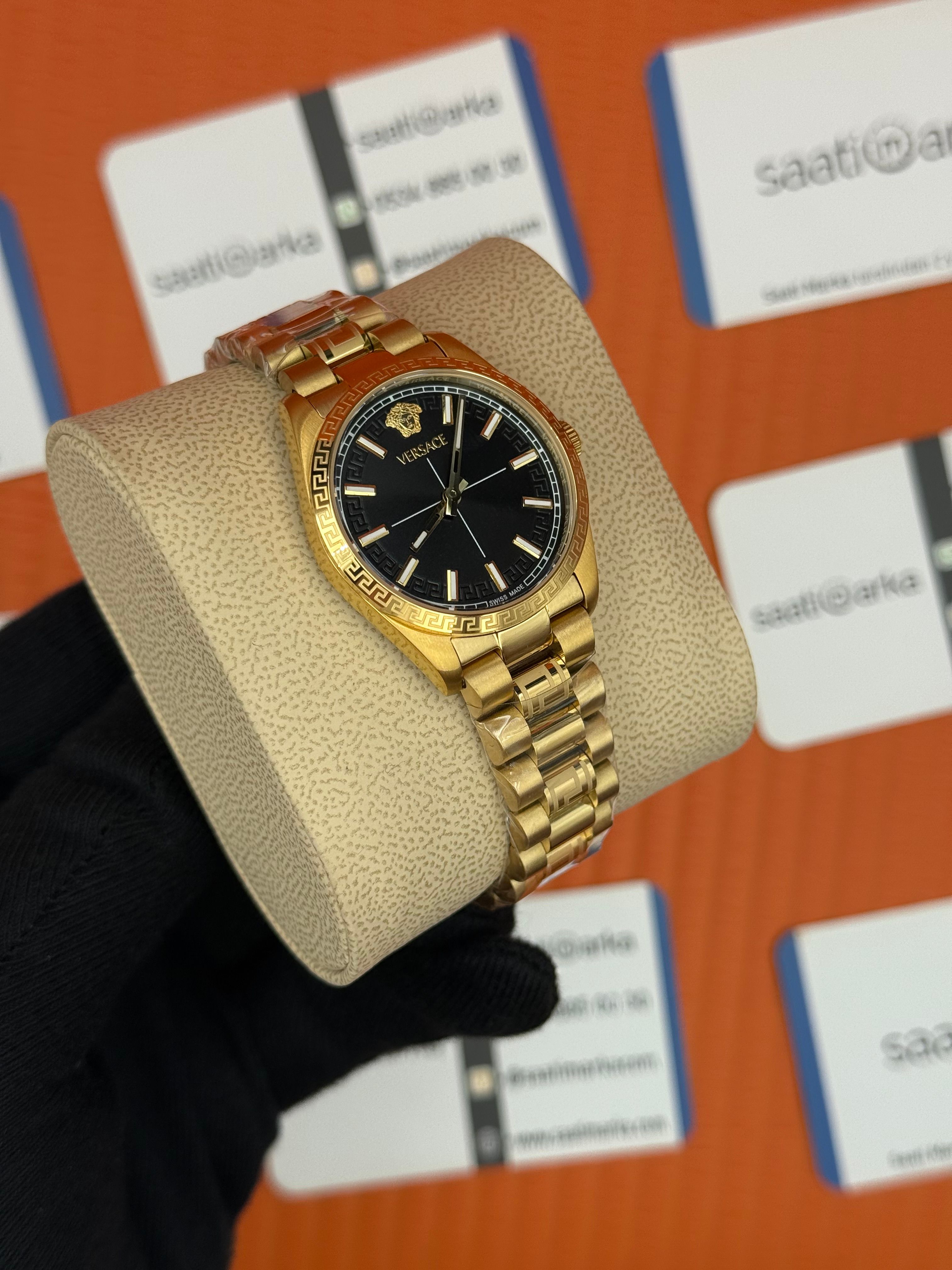 VERSACE siyah kadran gold kasa kordon kadın kol saati