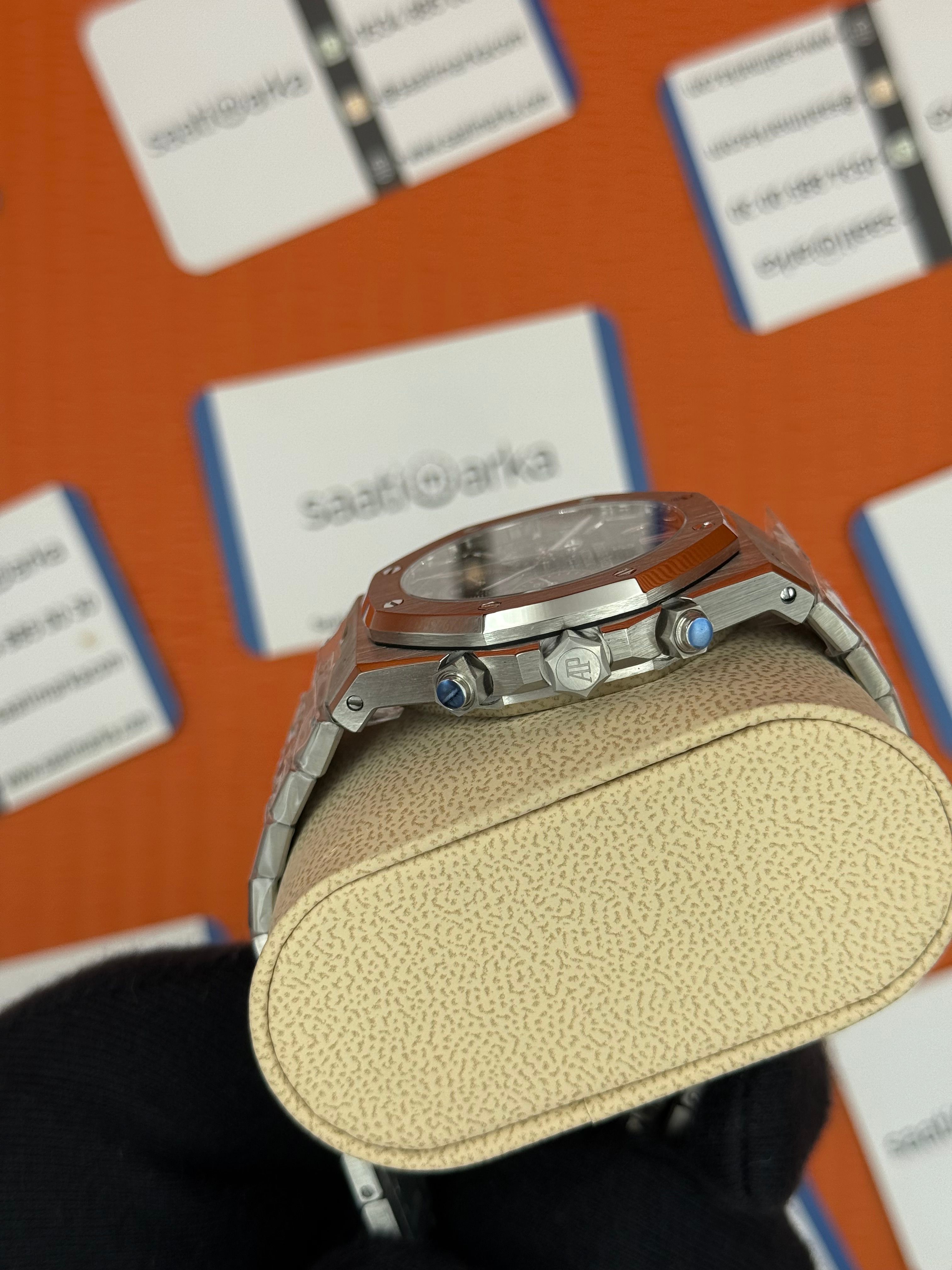 AUDEMARS PİGUET ROYAL OAK CHRONOGRAPH SİYAH KADRAN SİLVER KASA-KORDON