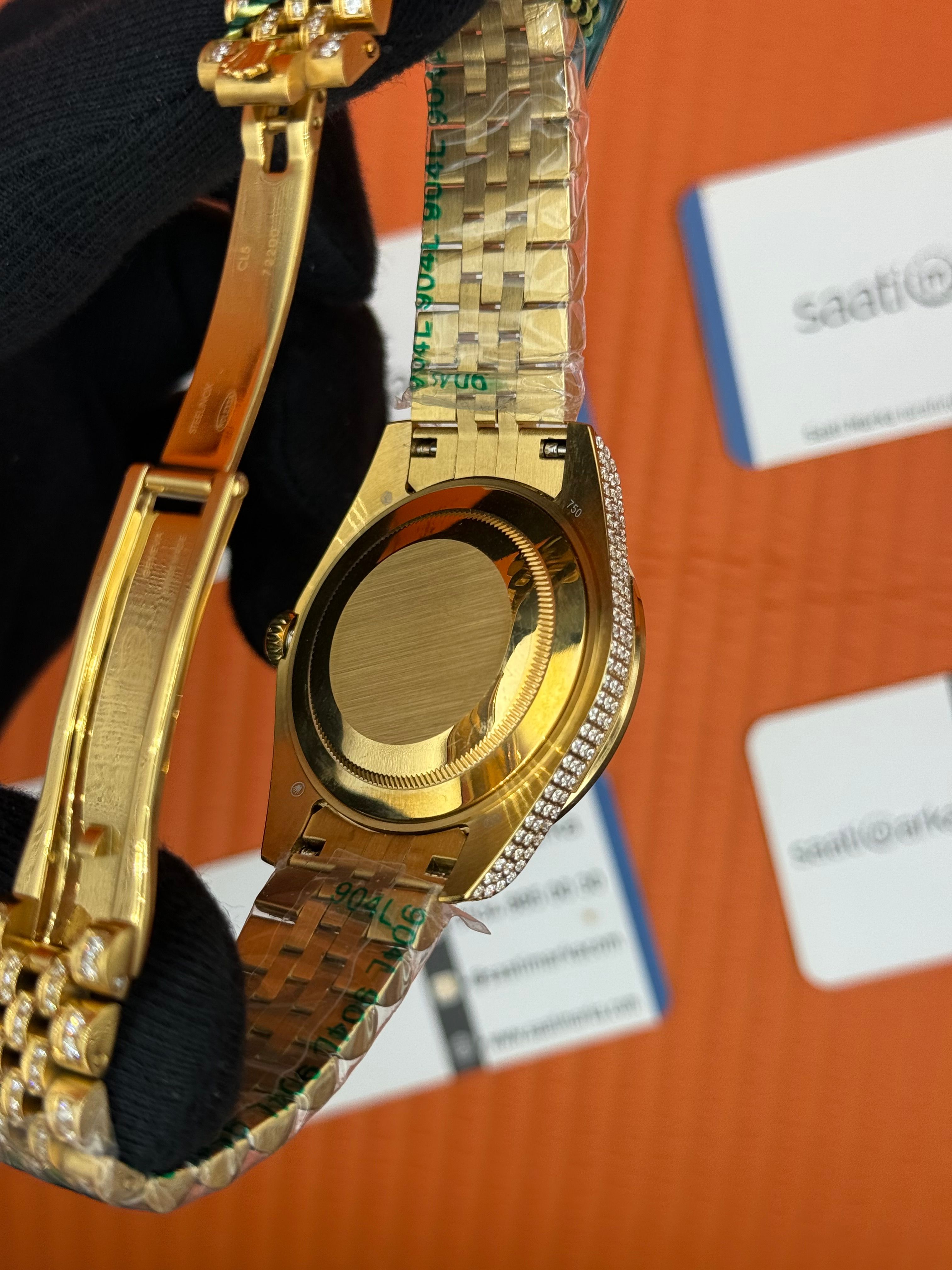 ROLEX Datejust arabic dial full diamond 41mm gold 