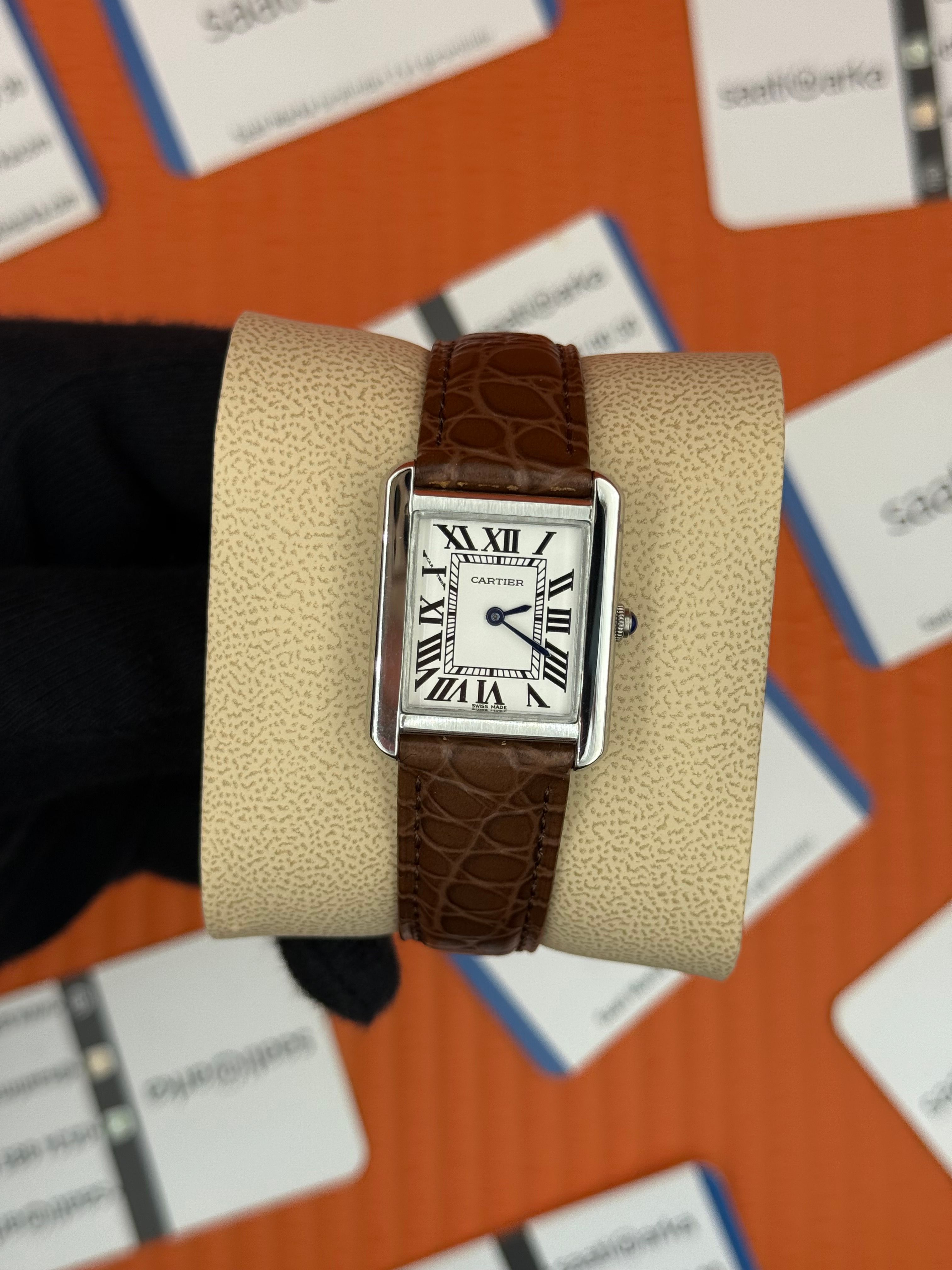 CARTIER Tank 29mm kadın kol saati silver kasa kahverengi deri kordon