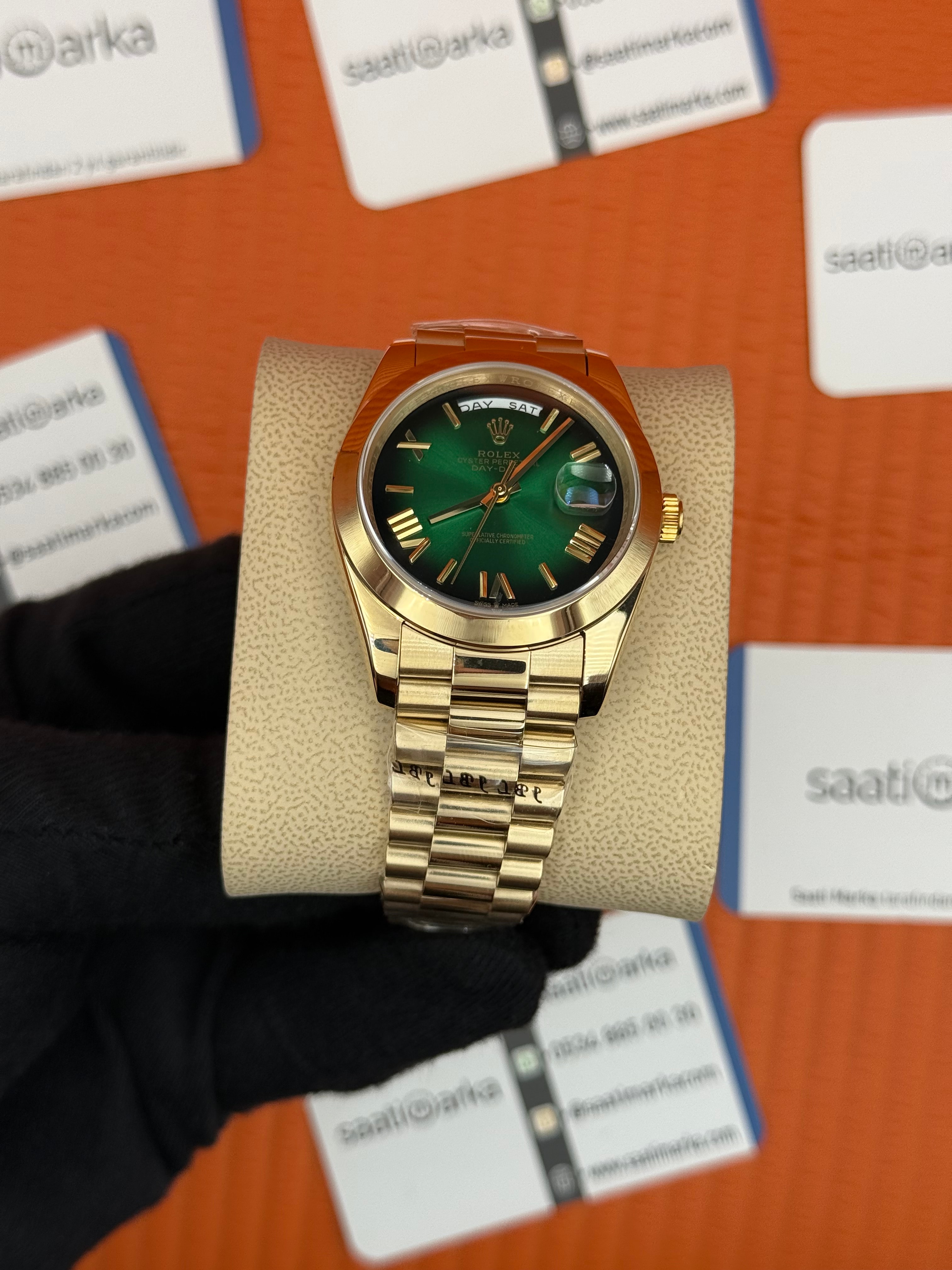 ROLE Day Date roma rakamlı siyah-yeşil kadran president kordon