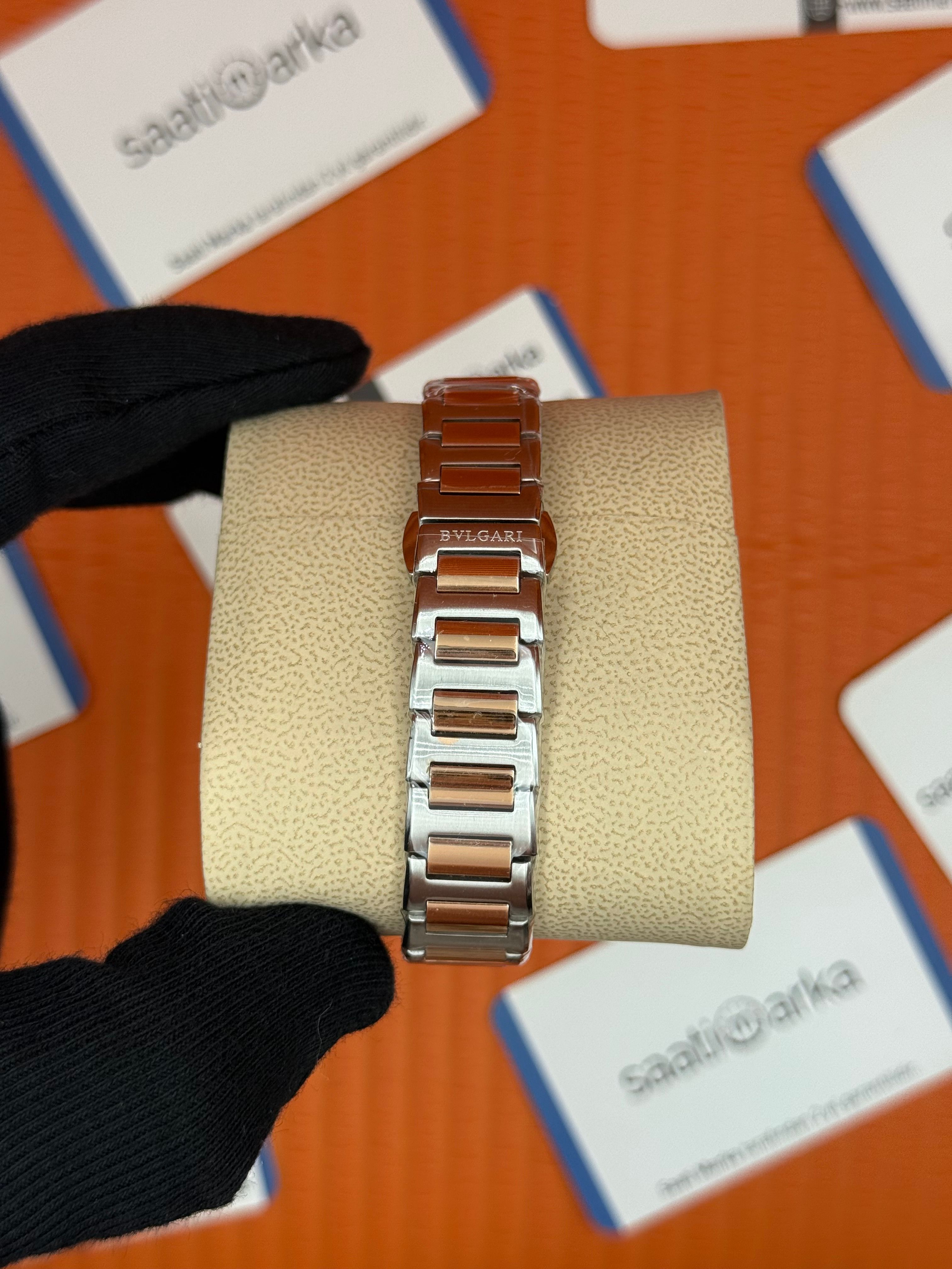 BVLGARI lucea 103731 kadın kol saati