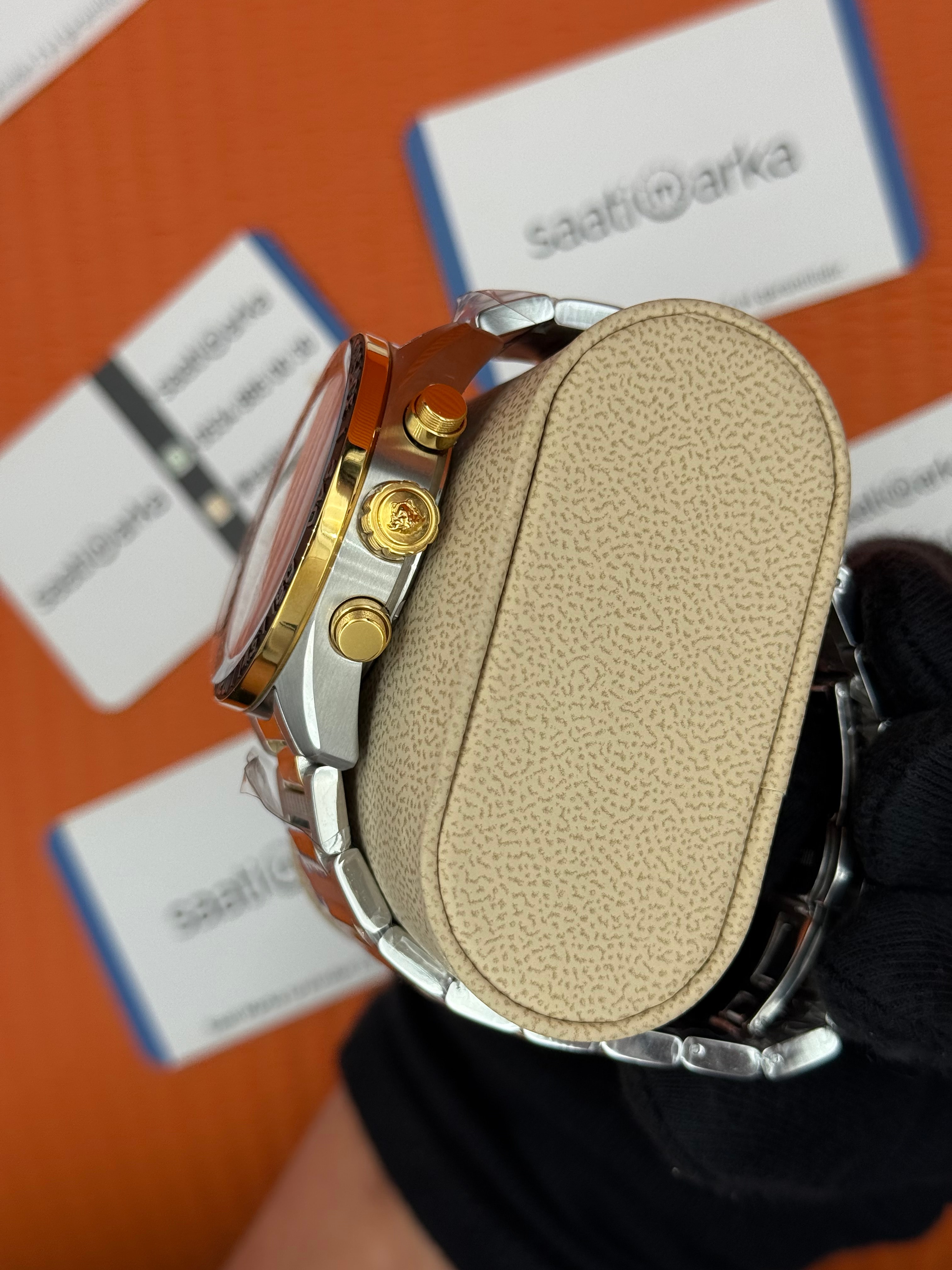 VERSACE ERKEK KOL SAATİ BEYAZ KADRAN