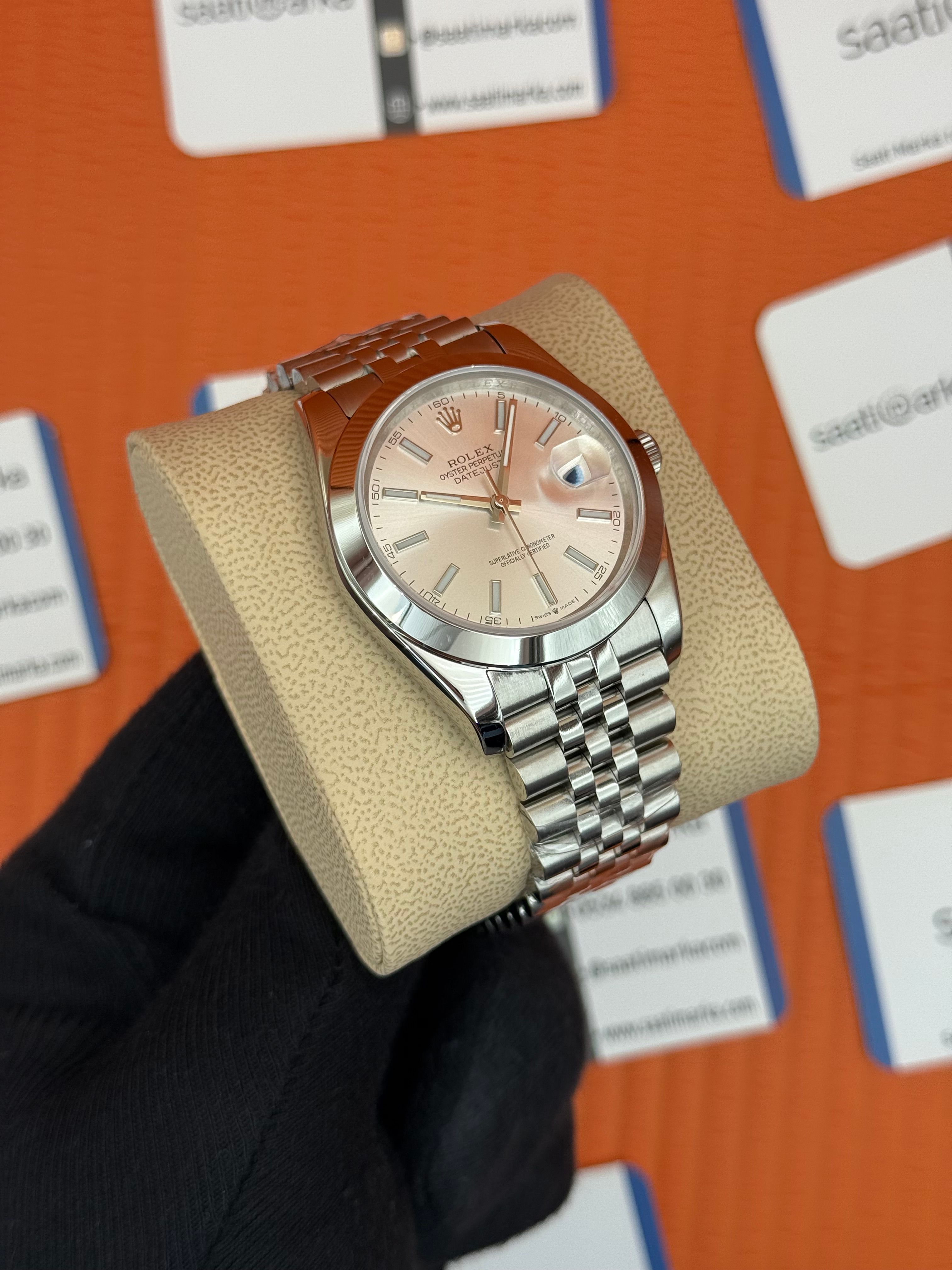 ROLEX Datejust white dial silver jubilee kordon