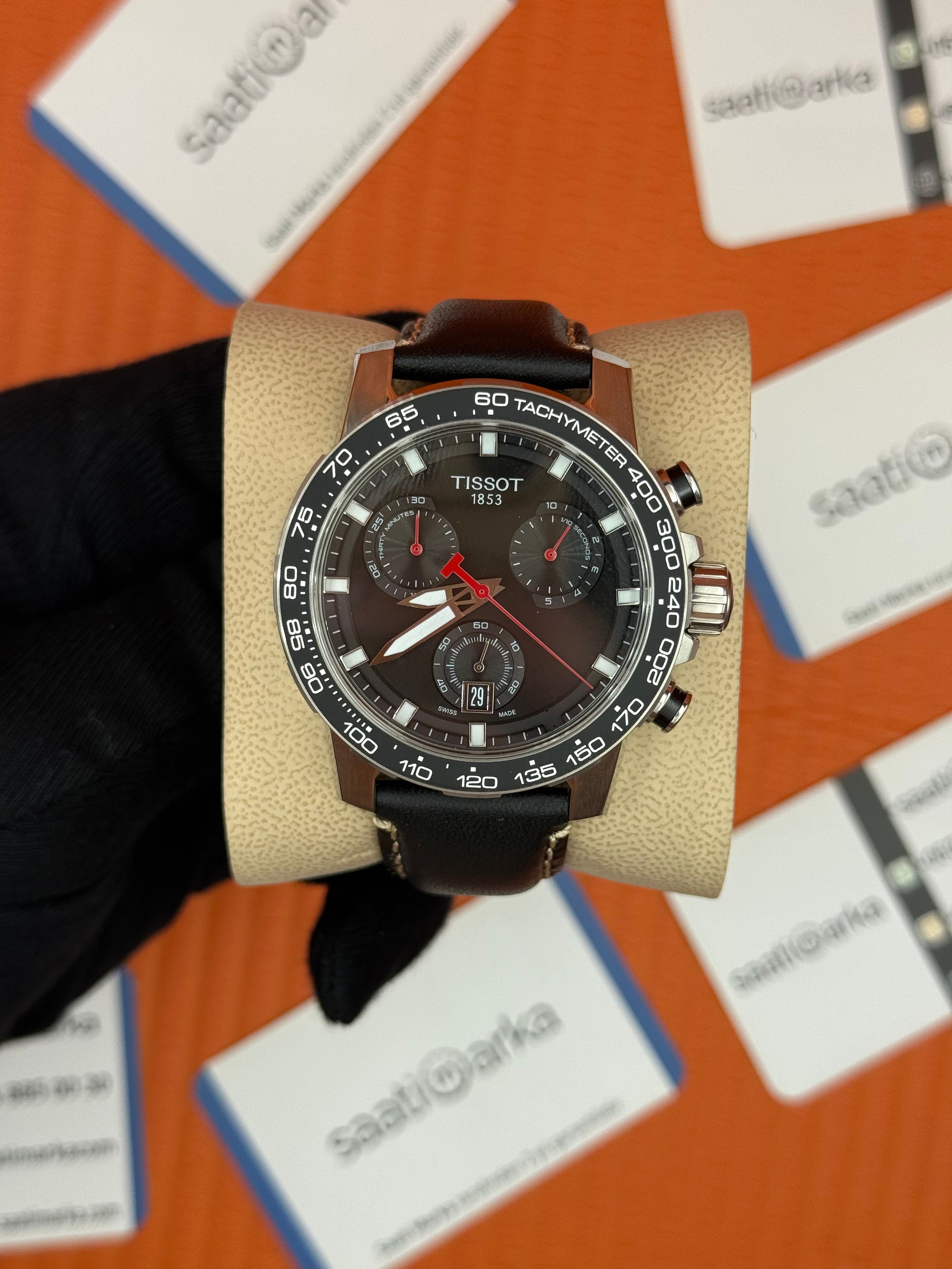 TISSOT siyah deri kordon silver kasa siyah kadran 
