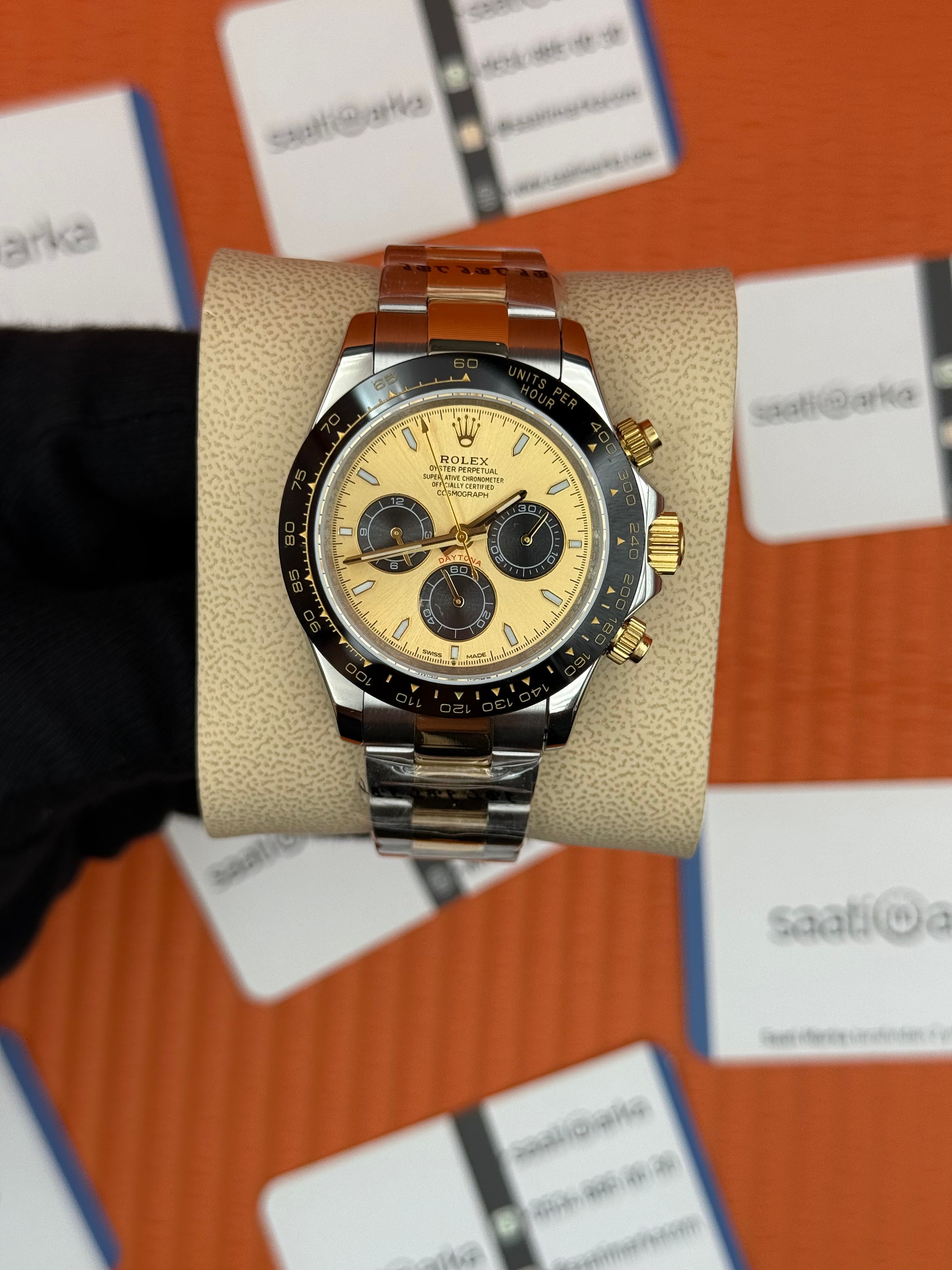 ROLEX Daytona yellow dial silver gold kasa-kordon