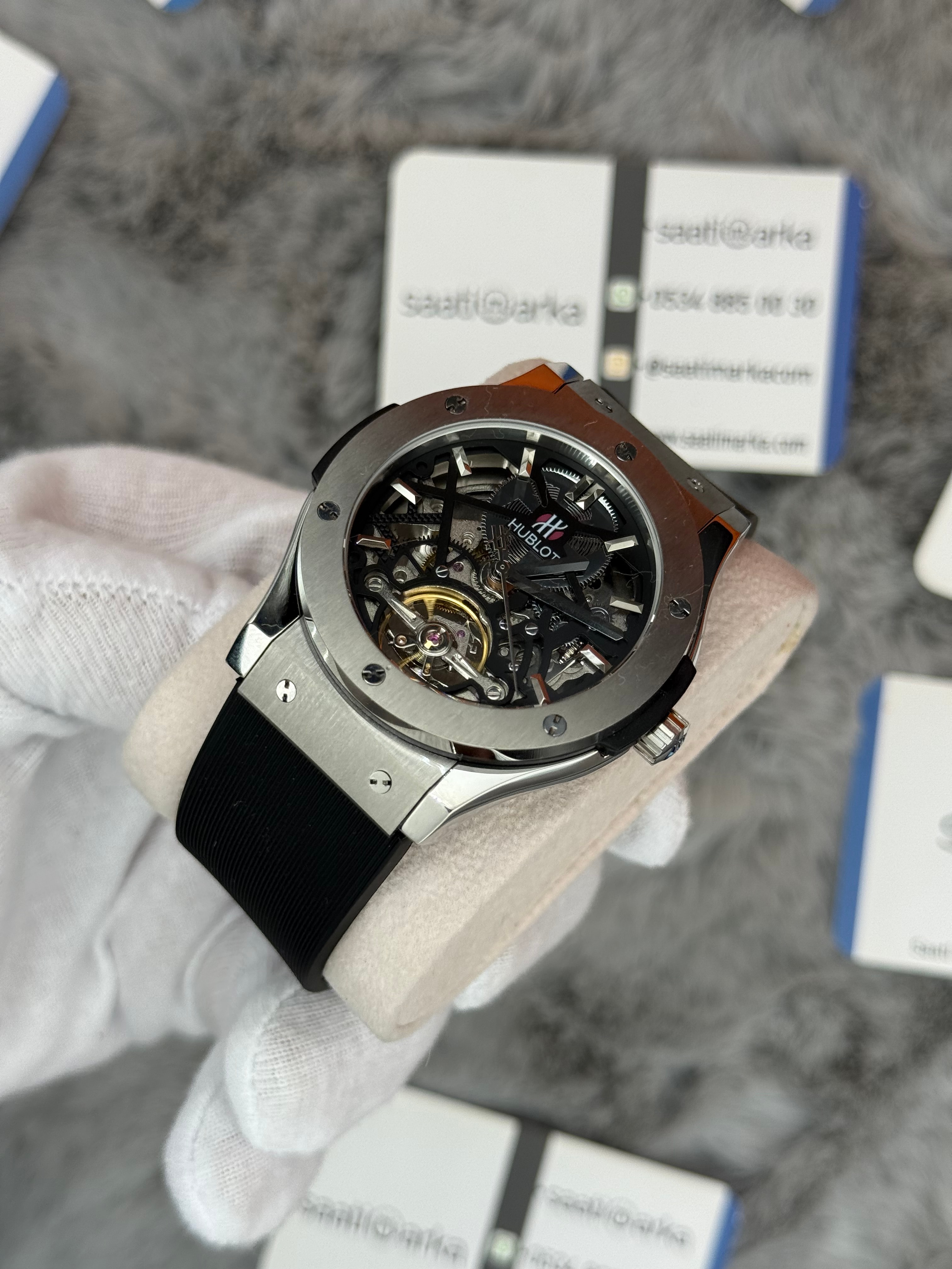 HUBLOT big bang tourbillon 41mm silver kasa siyah kauçuk kordon erkek kol saati