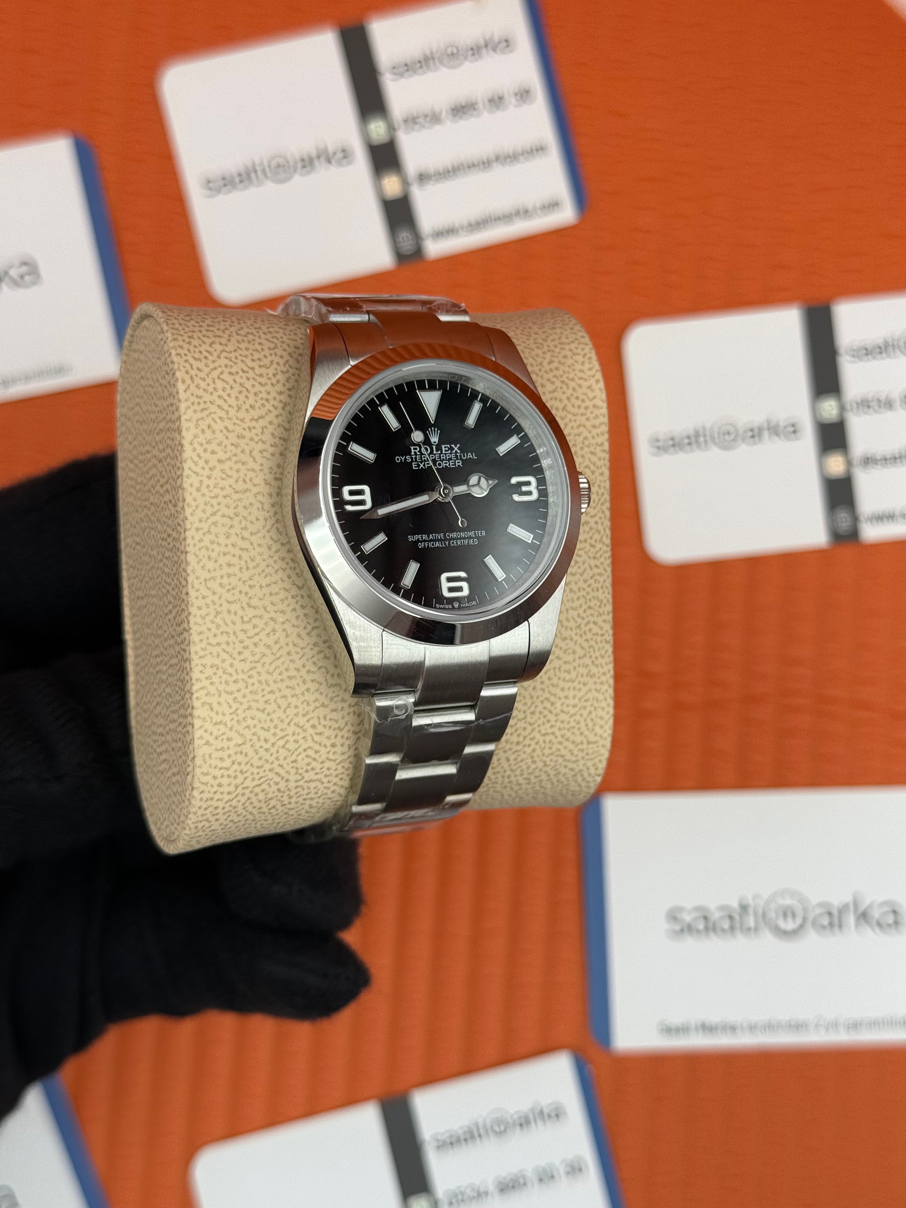 ROLEX OYSTER Perpetual black dial silver kasa-kordon