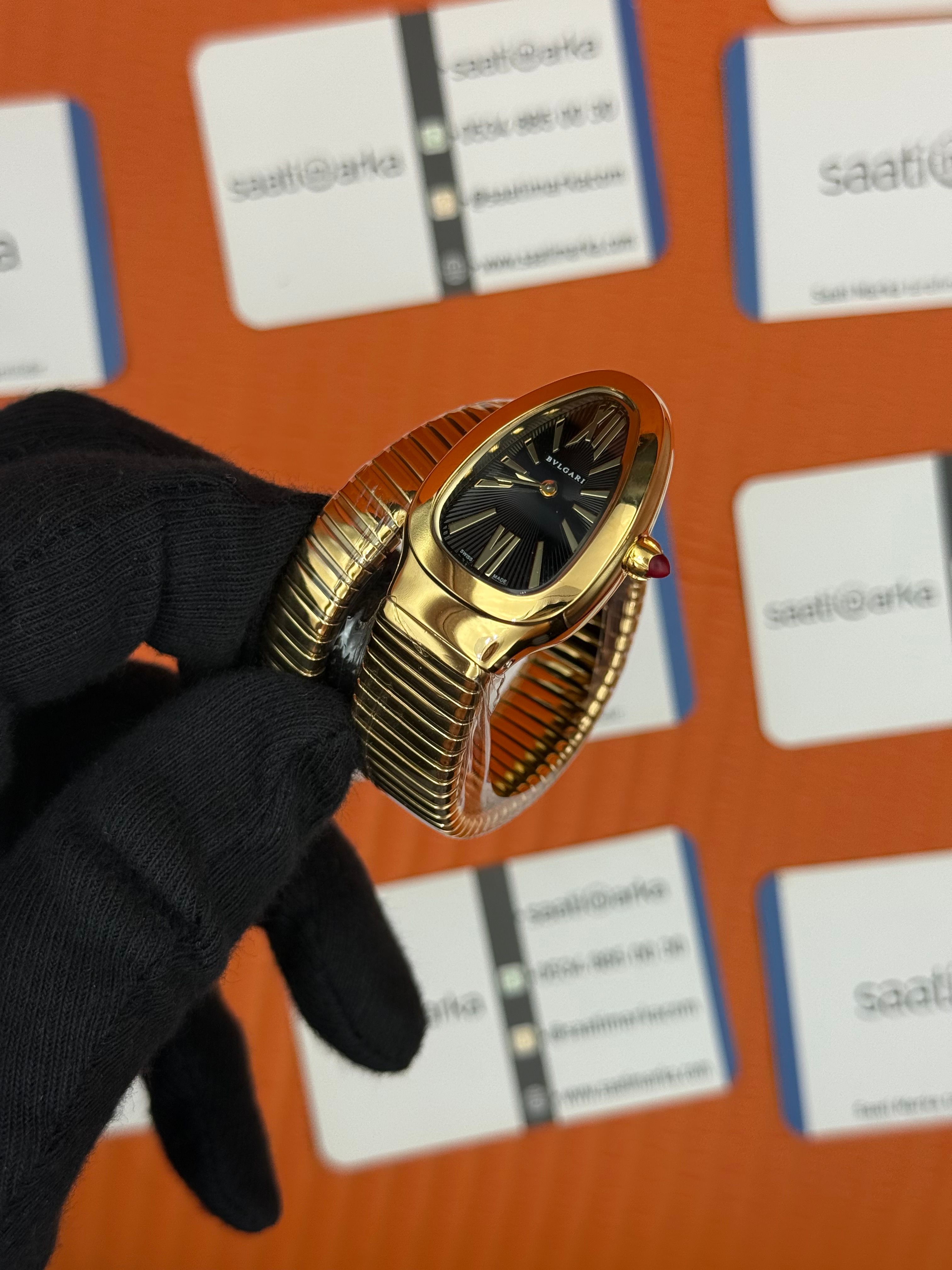 BVLGARİ serpenti tek sarma gold kordon siyah kadran kadın kol saati