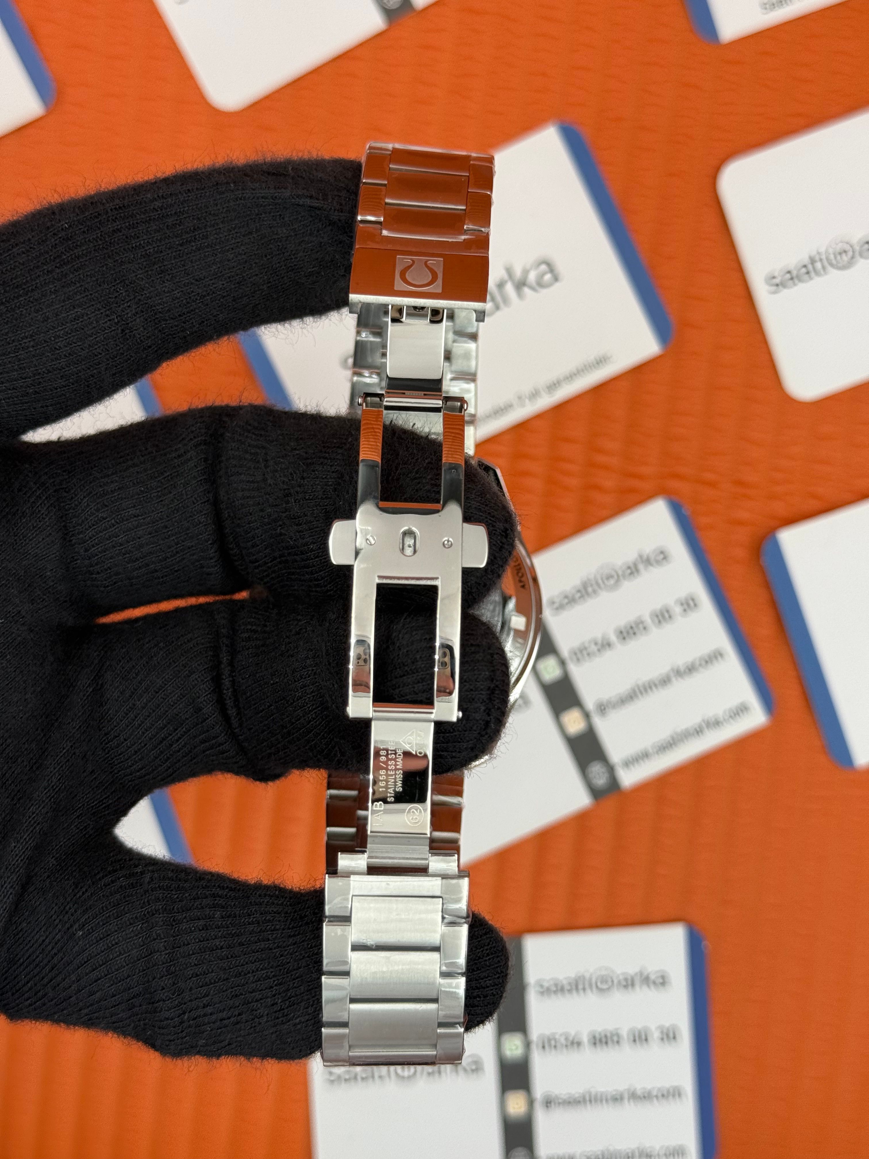 OMEGA SPEEDMASTER 50TH ANNIVERSARY BEYAZ SİYAH DETAYLI KADRAN SİYAH BEZEL 