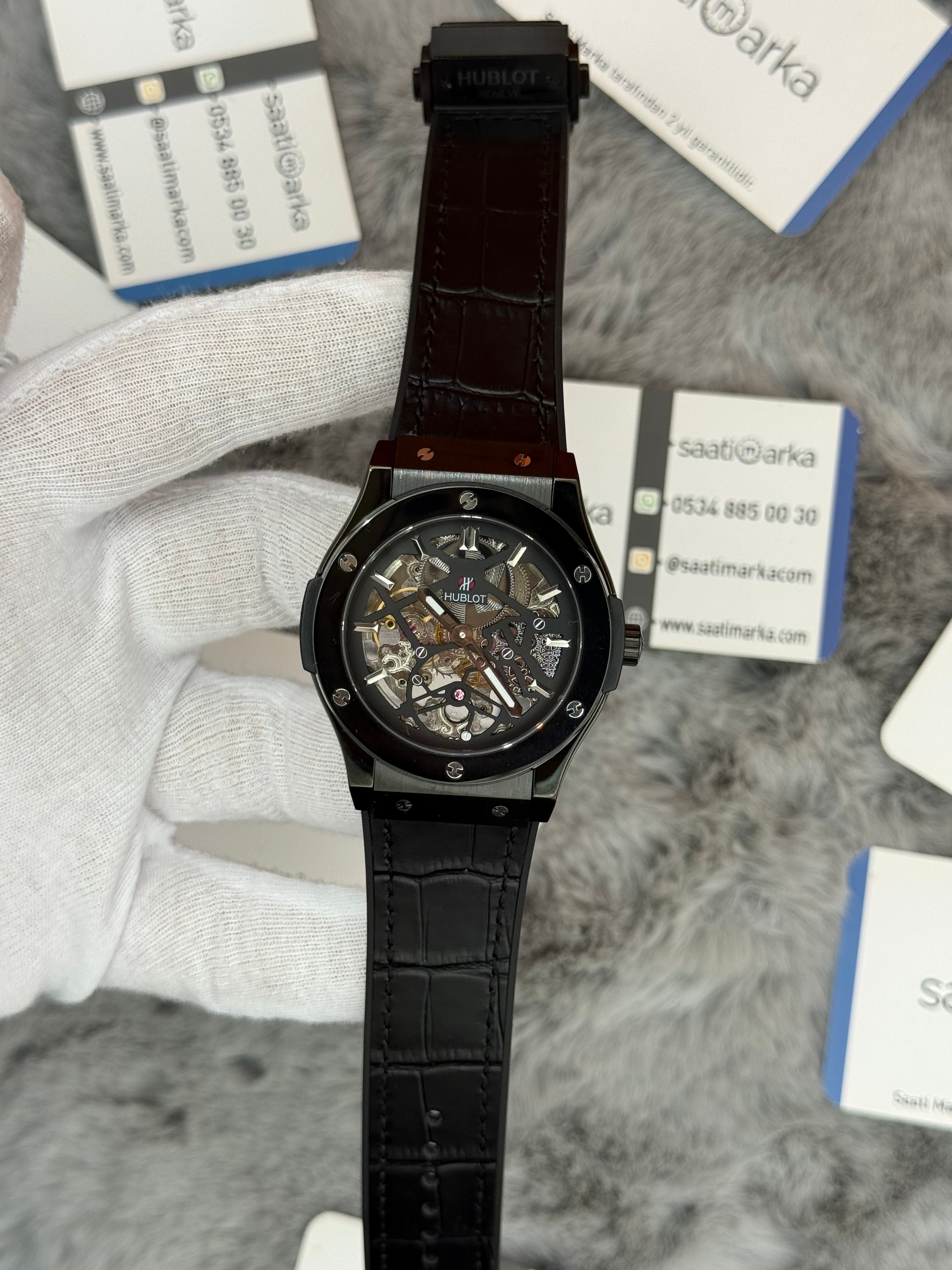 HUBLOT big bang tourbillon 41mm siyah kasa siyah deri kordon erkek kol saati