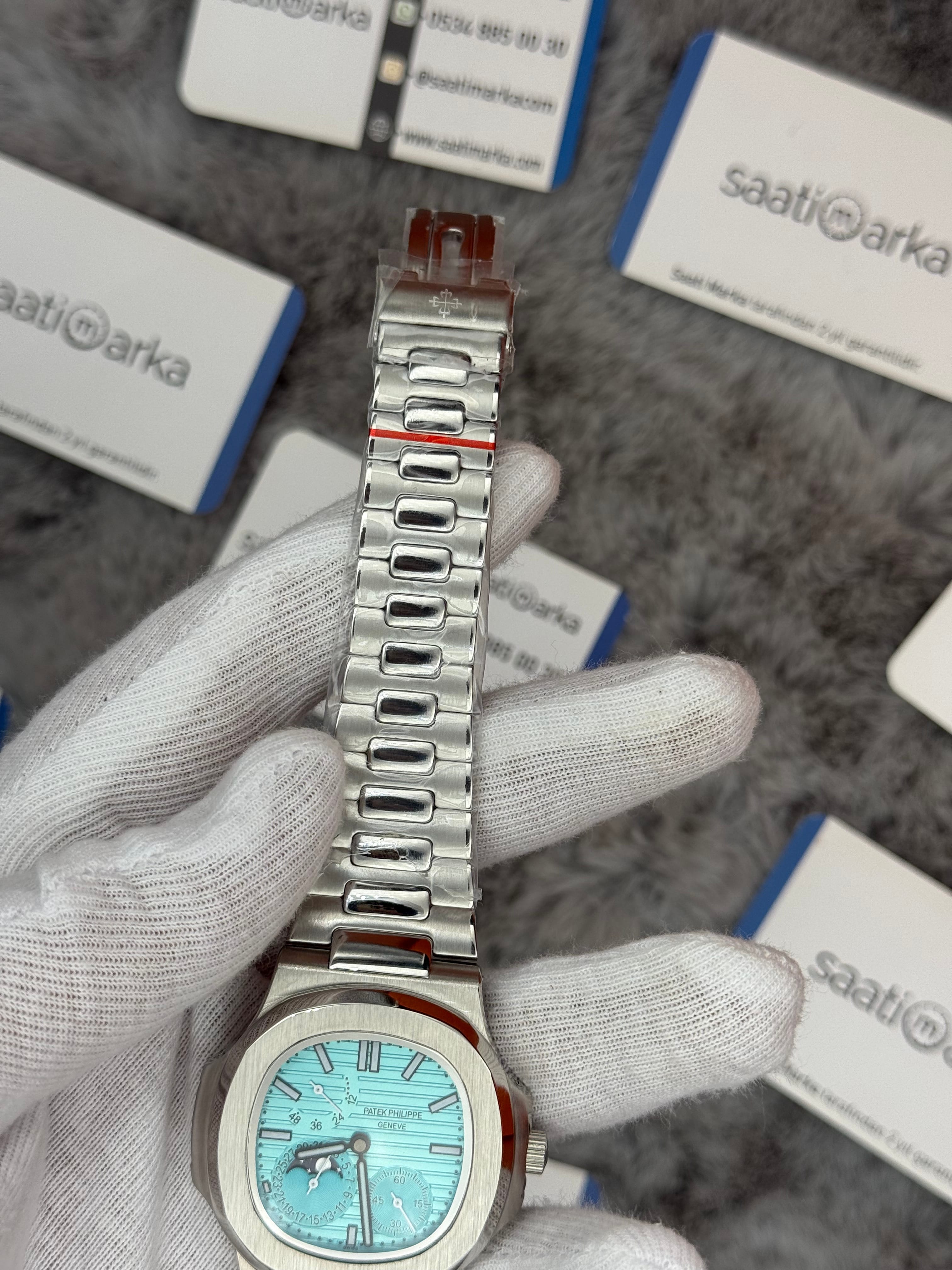PATEK PHİLİPPE nautilus moontphase 5712 turkuaz kadran silver kasa kordon 40mm erkek kol saati