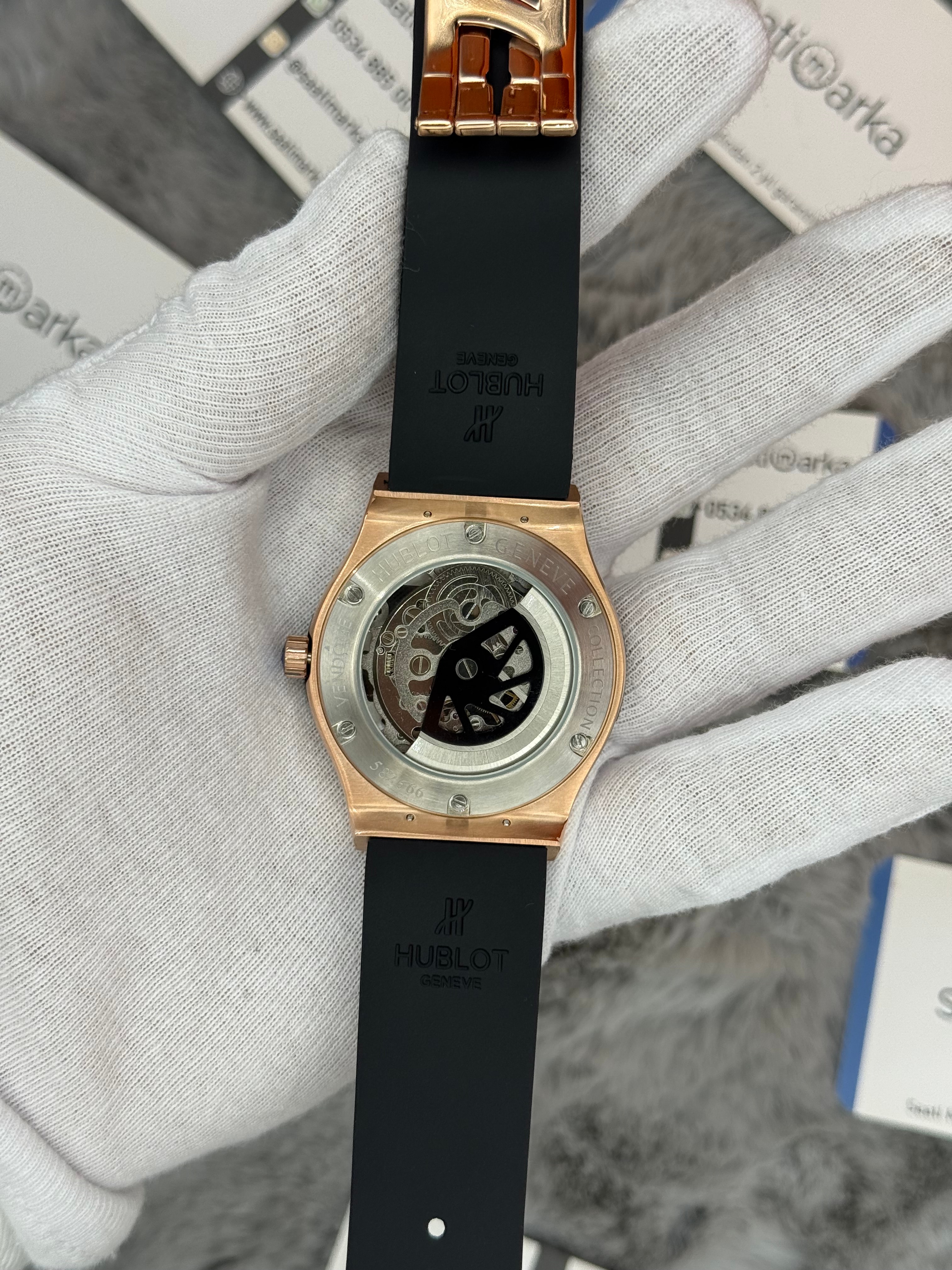 HUBLOT big bang tourbillon 41mm rose kasa kauçuk siyah kordon erkek kol saati