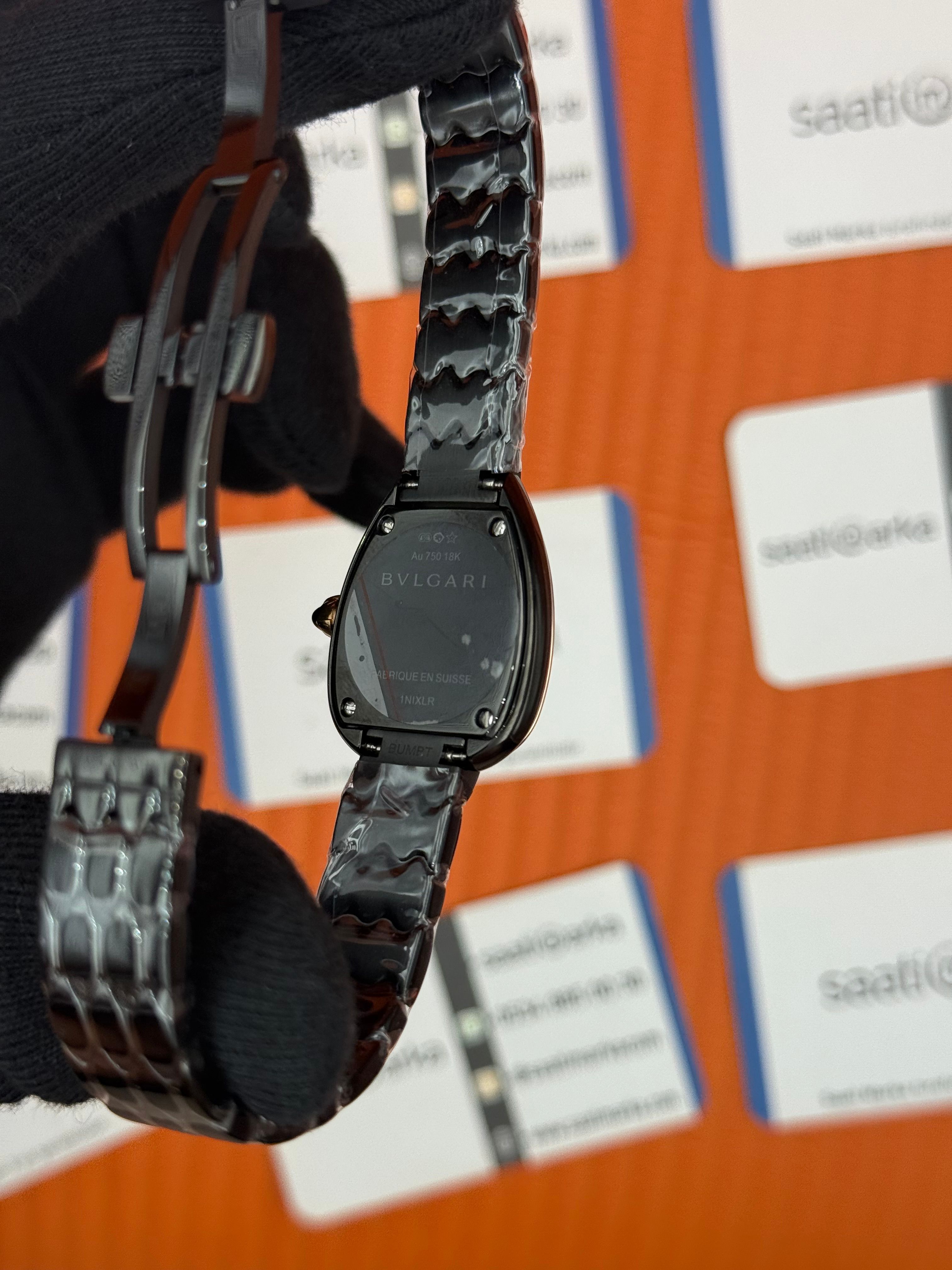 BVLGARİ serpenti seduttori taşlı bezel siyah kadran siyah kasa kordon kadın kol saati