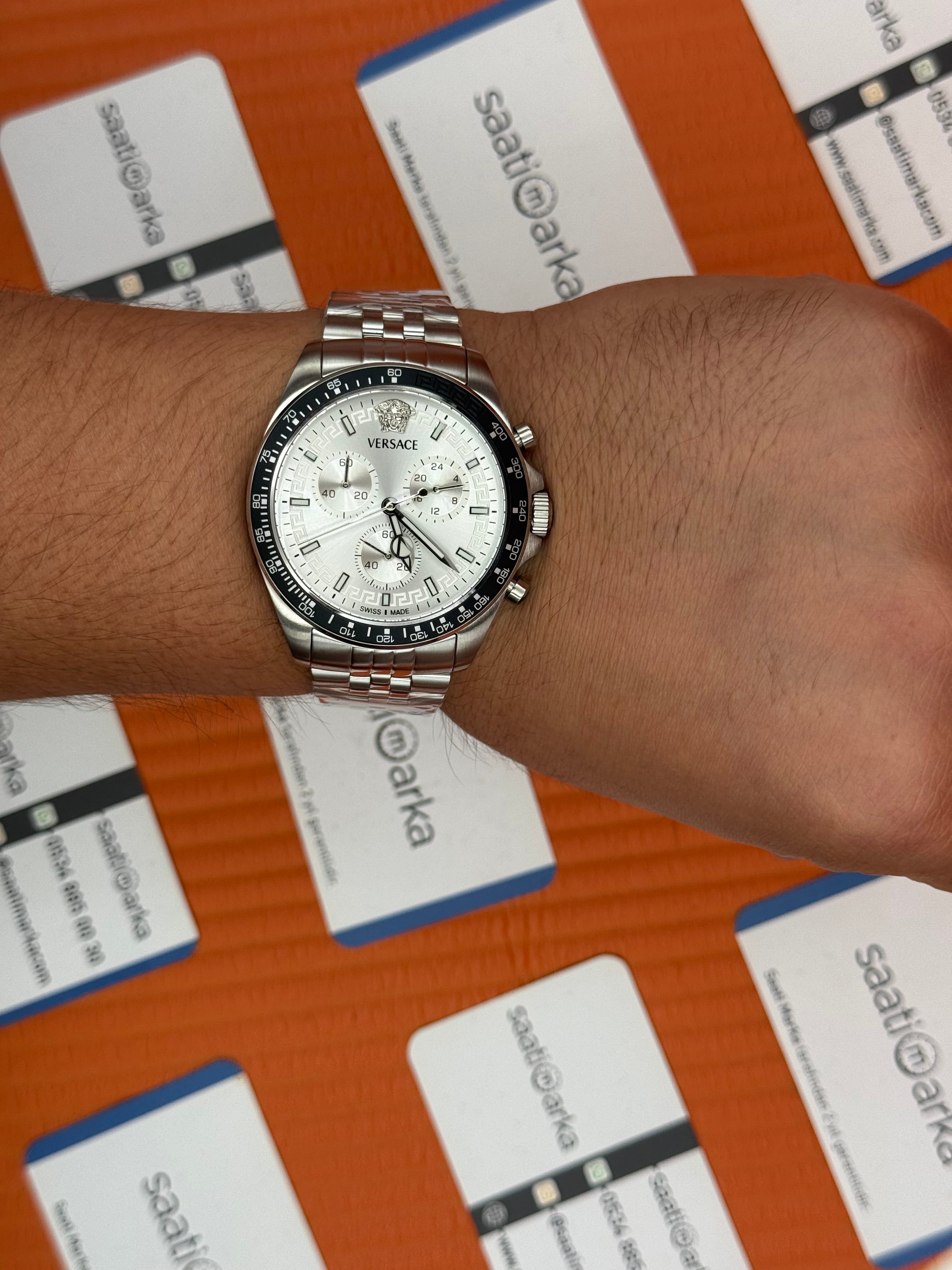 VERSACE beyaz kadran silver kasa kordon jubilee erkek kol saati