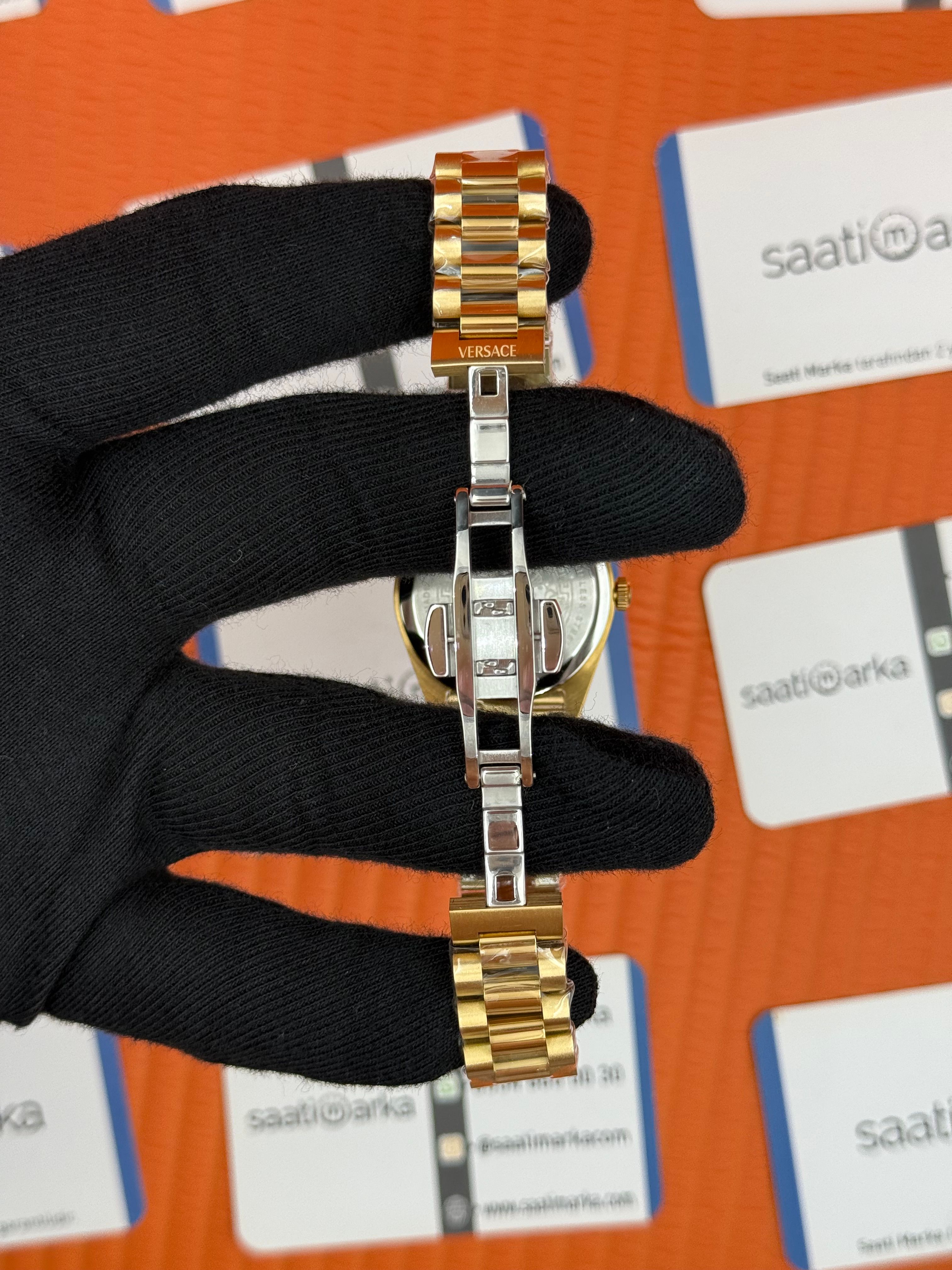 VERSACE beyaz kadran gold kasa kordon kadın kol saati