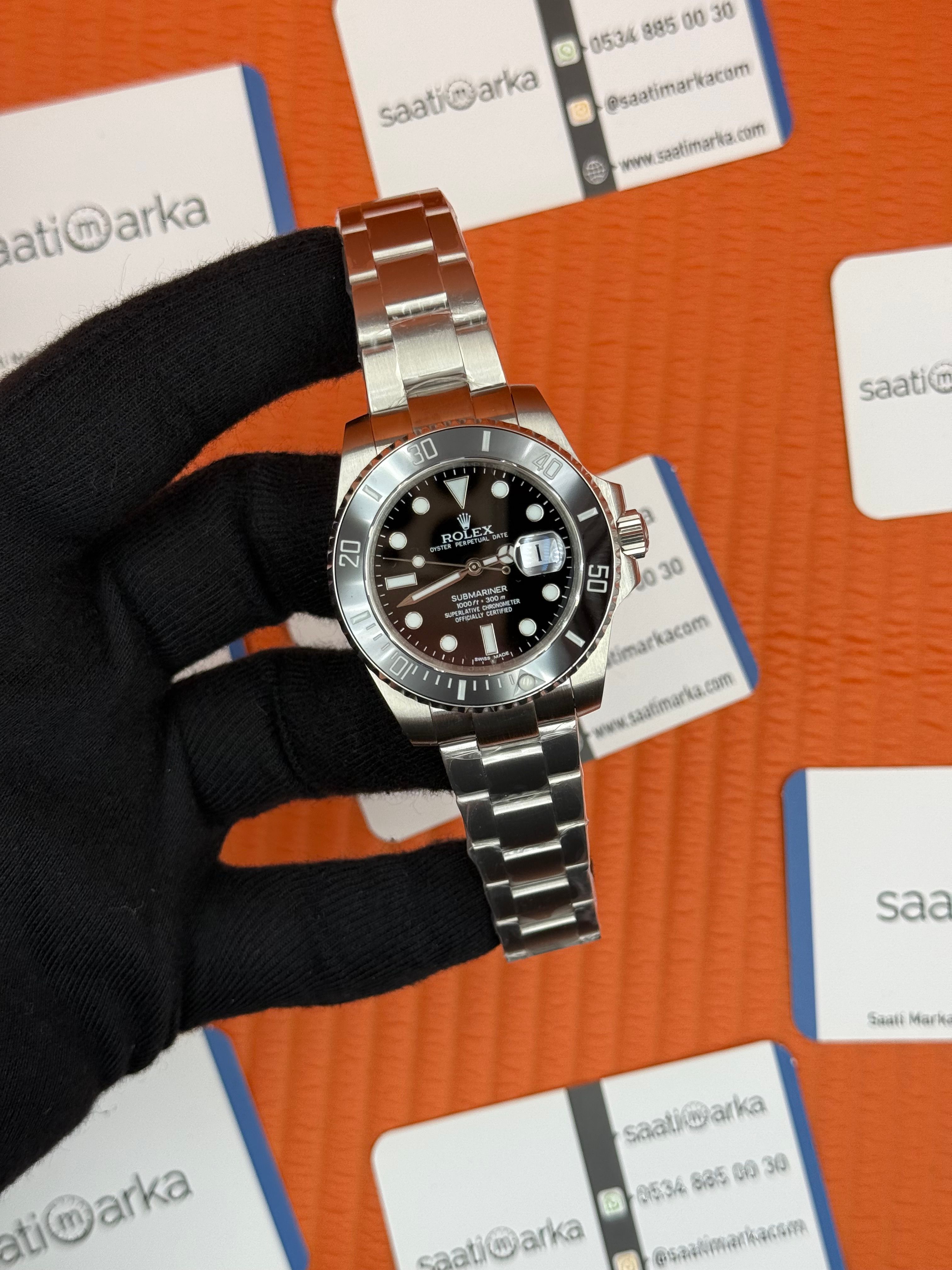 ROLEX Submariner date oyster perpetual black dial