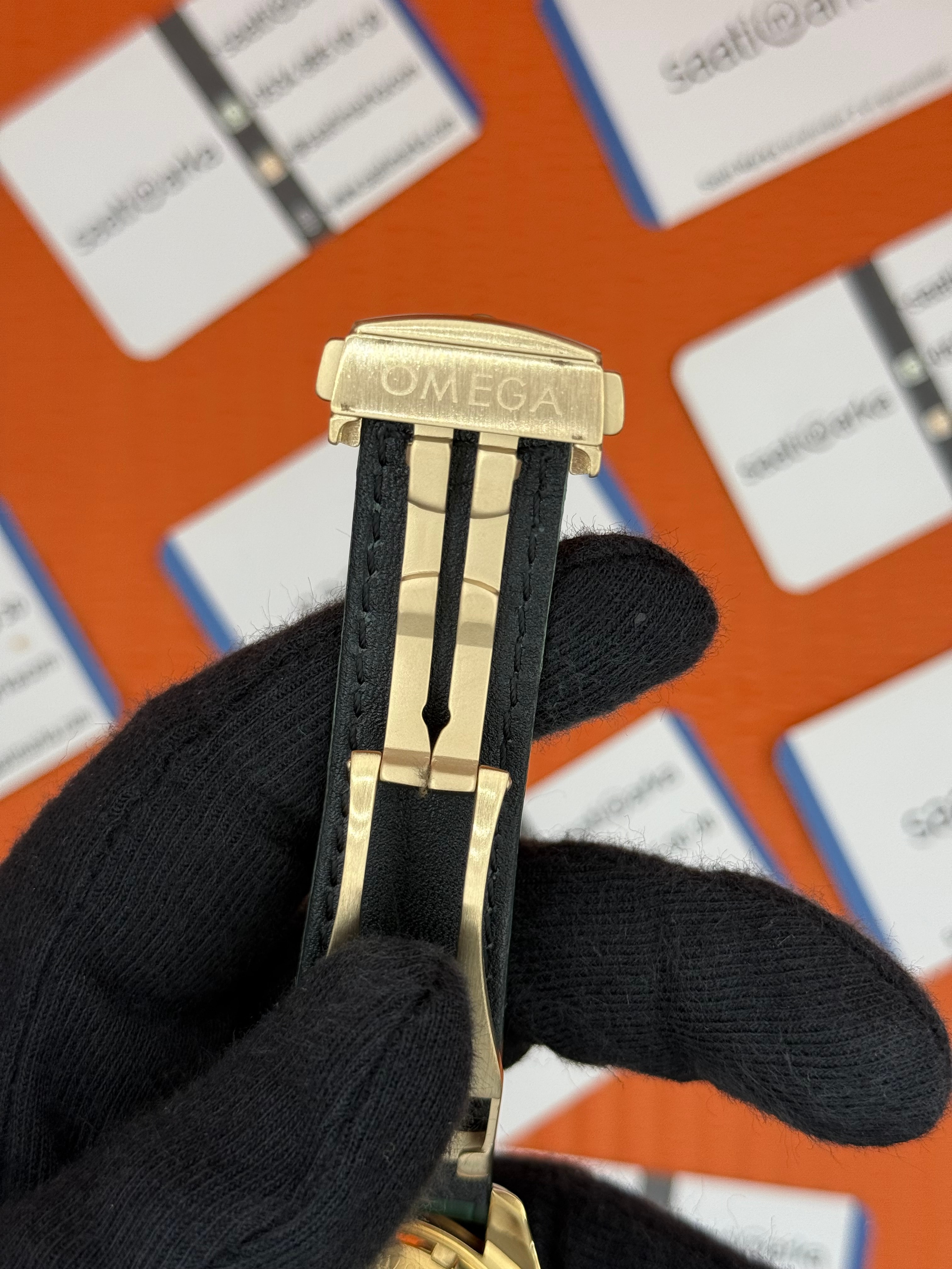 OMEGA SPEEDMASTER PROFESSIONAL YEŞİL KORDON YEŞİL KADRAN GOLD KASA