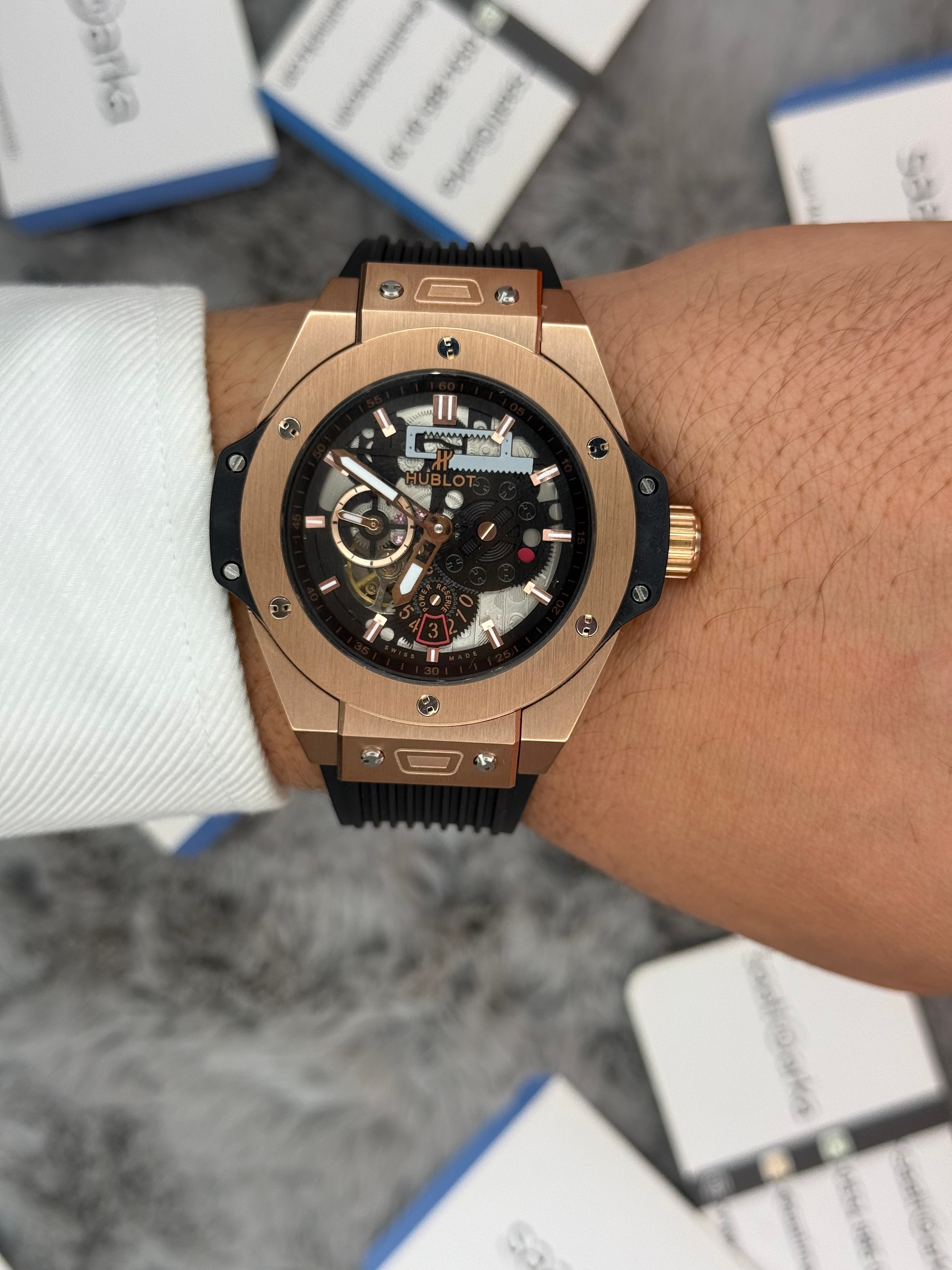 HUBLOT big bang tourbillon 42mm rose kasa siyah kauçuk kordon erkek kol saati
