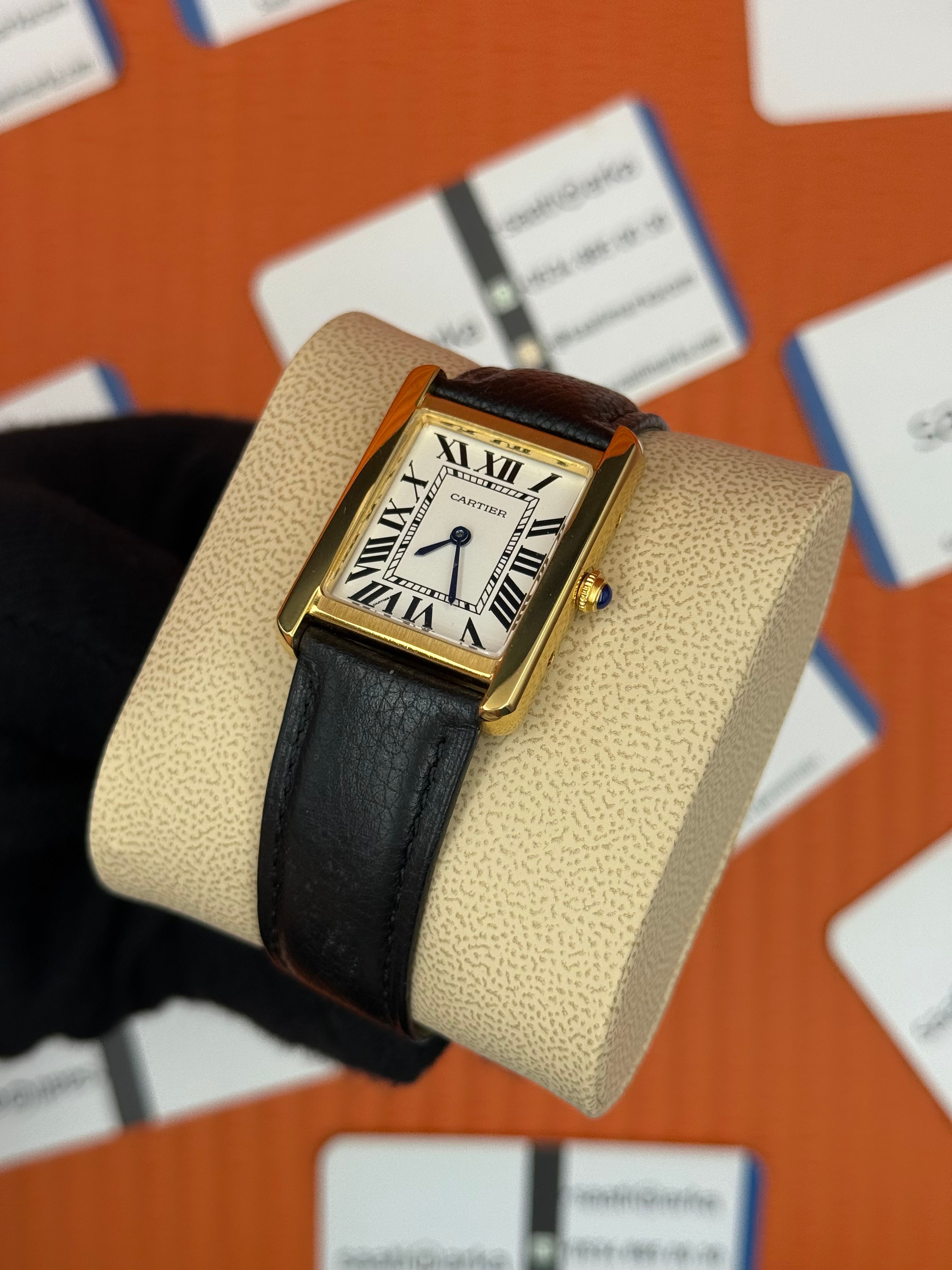 CARTIER Tank 29mm kadın kol saati gold kasa siyah deri kordon