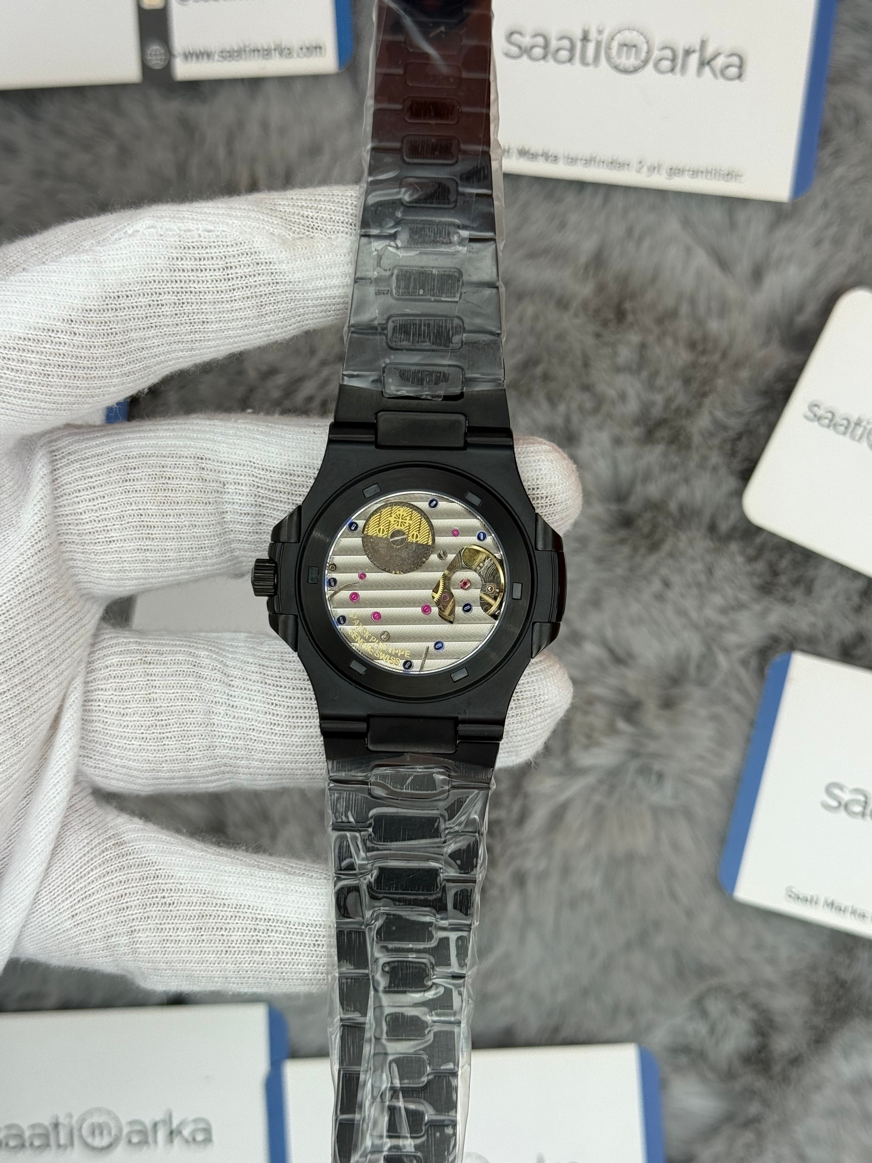 PATEK PHİLİPPE nautilus moontphase 5712 turkuaz kadran siyah kasa kordon 40mm erkek kol saati