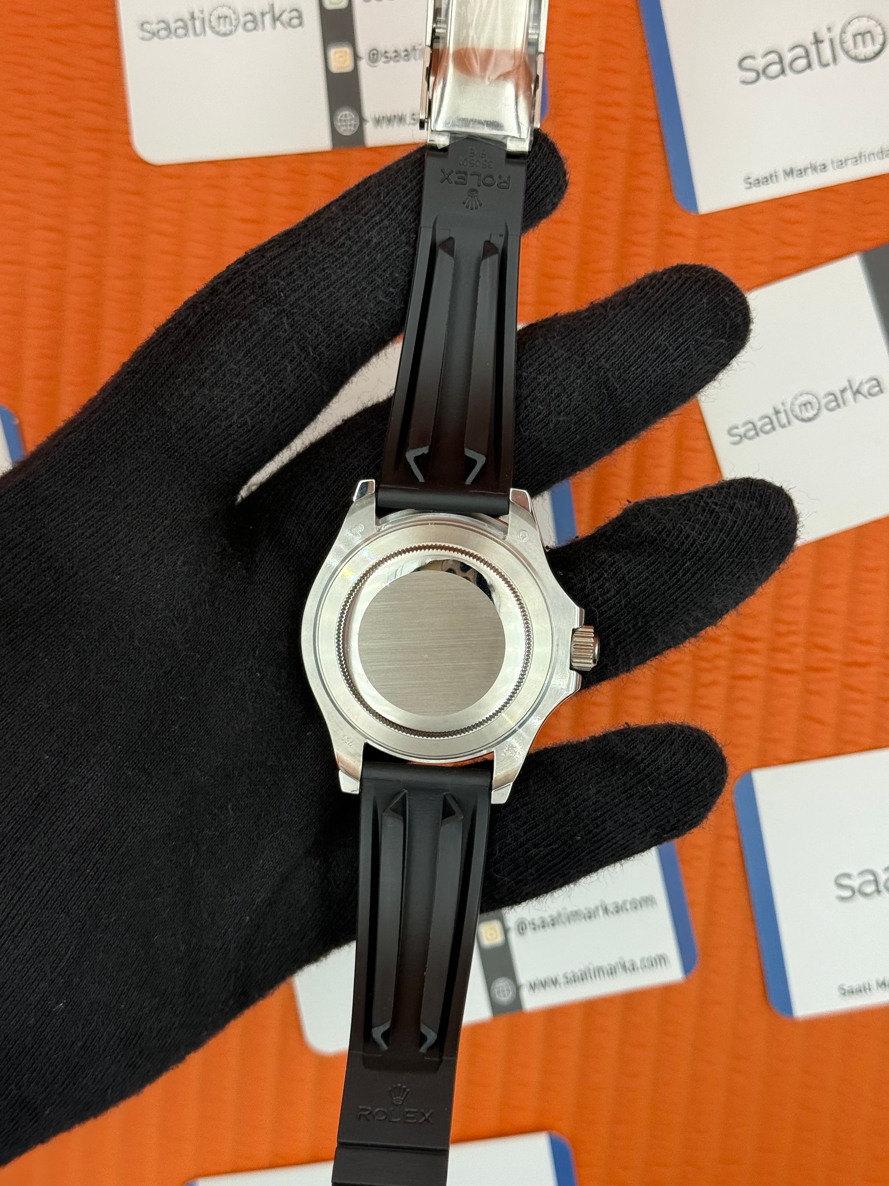 ROLEX Yacht Master black dial kauçuk siyah kordon