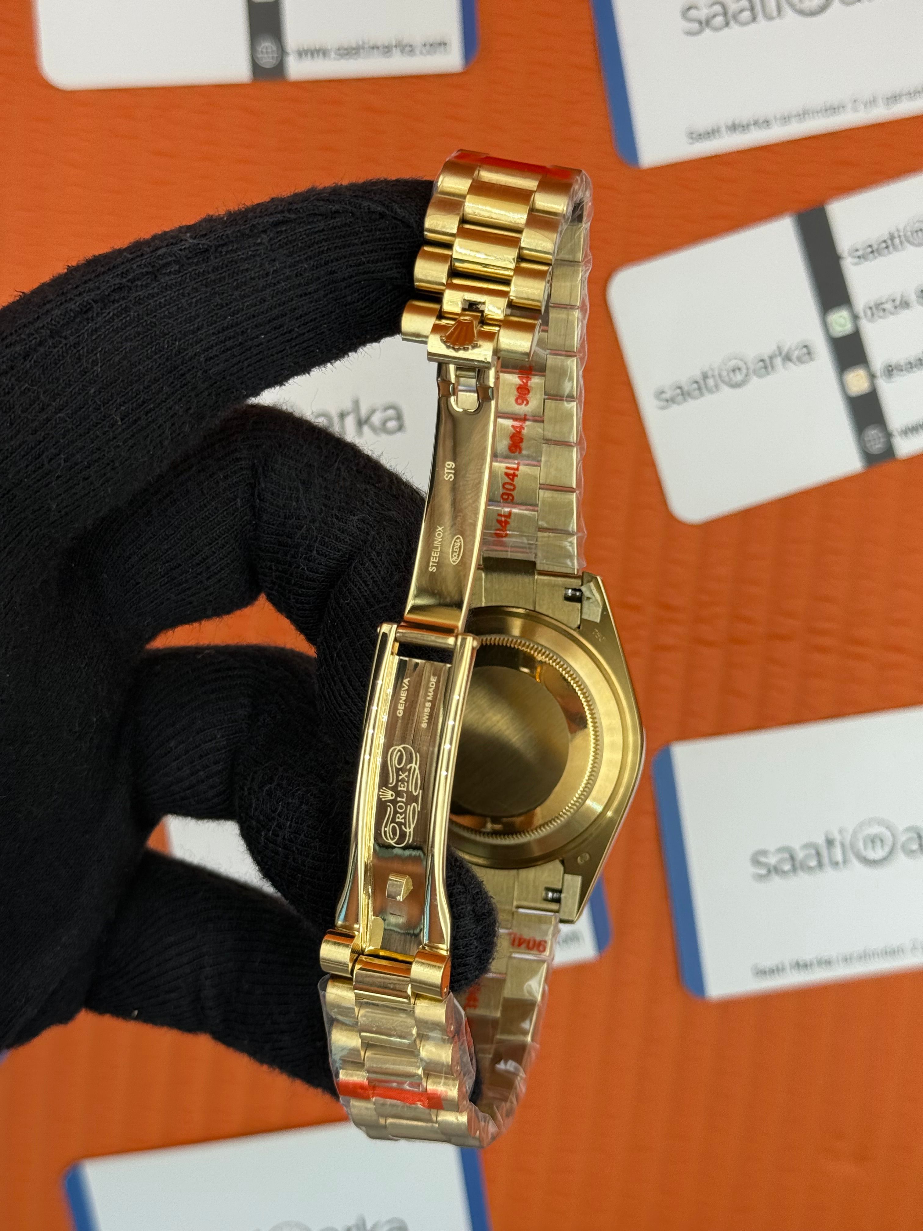 ROLEX Day Date arapça rakamlı buz mavisi kadran gold president kordon