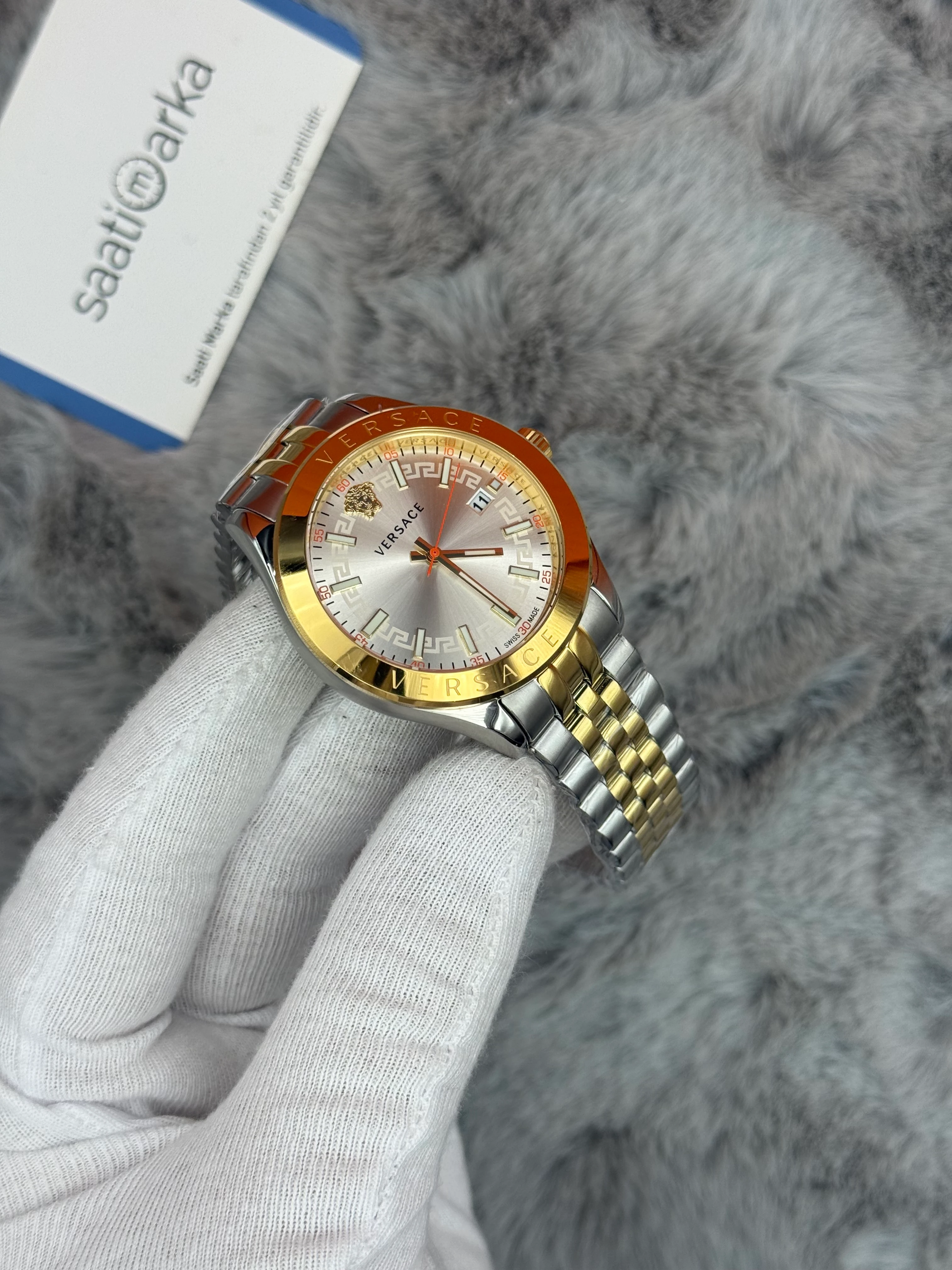 VERSACE 42MM BEYAZ KADRAN GOLD SİLVER KASA KORDON ERKEK KOL SAATİ