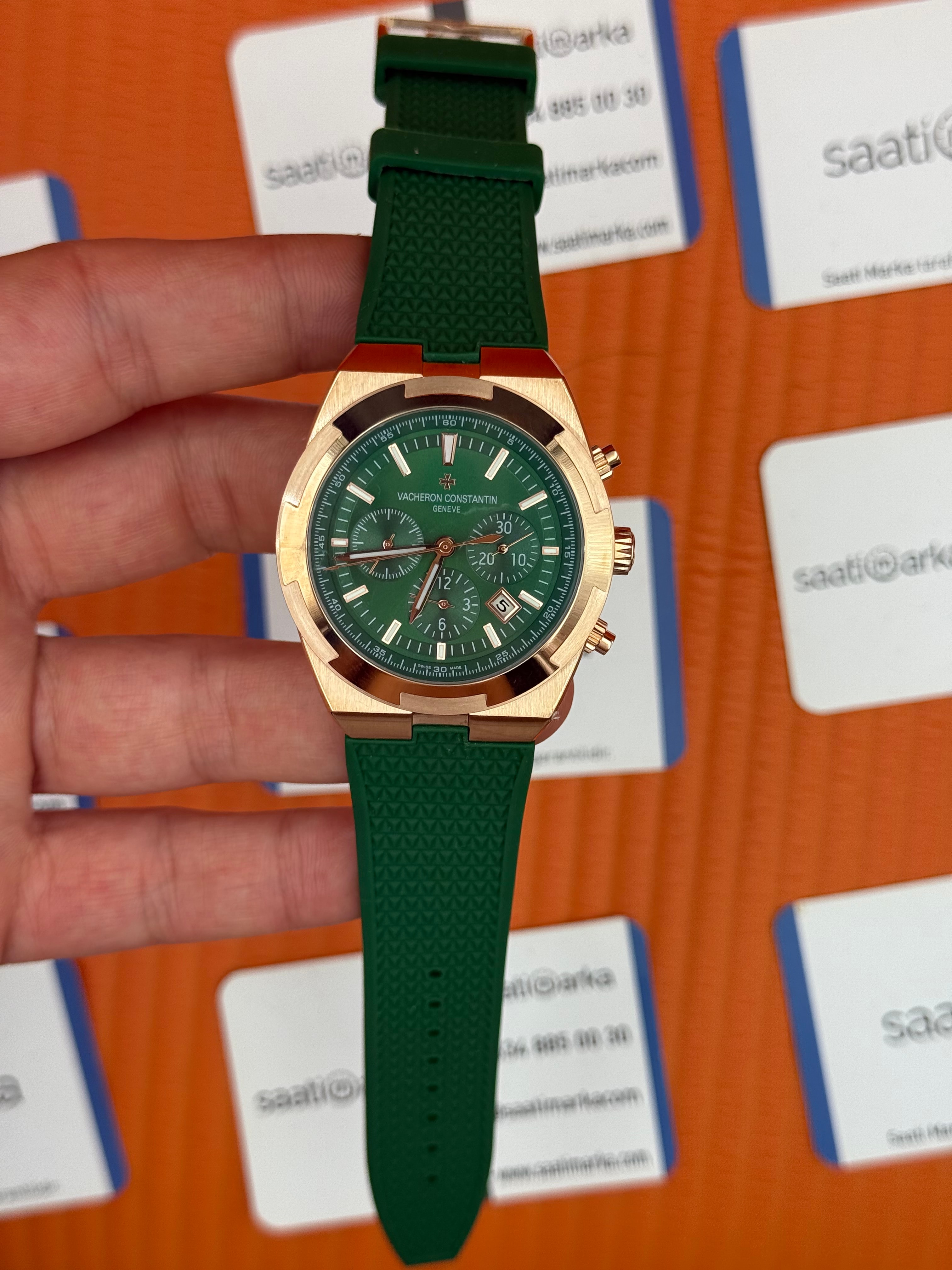 VACHERON CONSTANTIN overseas chronograph yeşil kadran rose kasa yeşil kauçuk kordon erkek kol saati