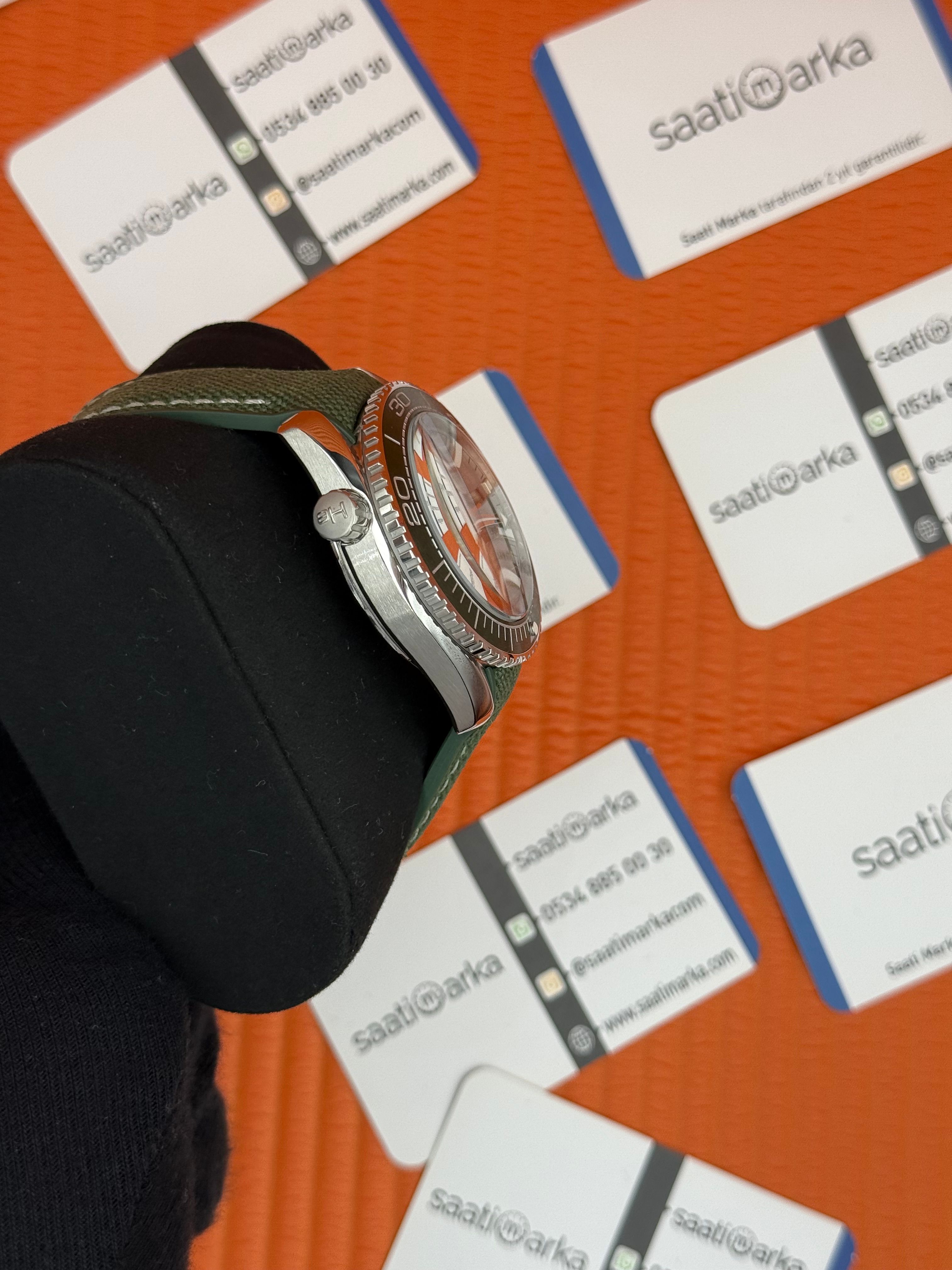OMEGA SEAMASTER CHRONOMETER HAKİ KORDON GRİ KADRAN  600M