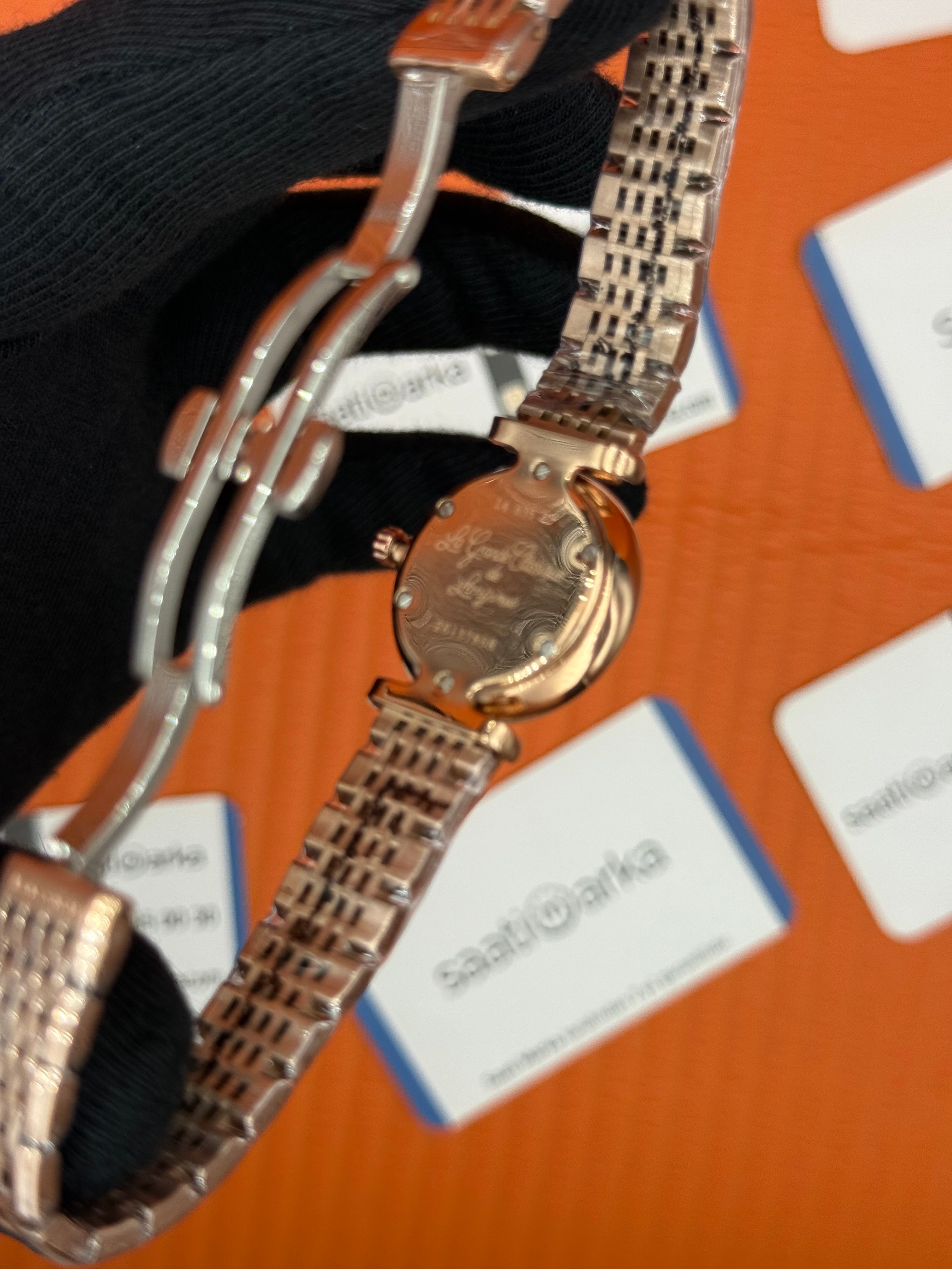 LONGINES L45121978 beyaz baget taşlı kadran  rose kasa kordon