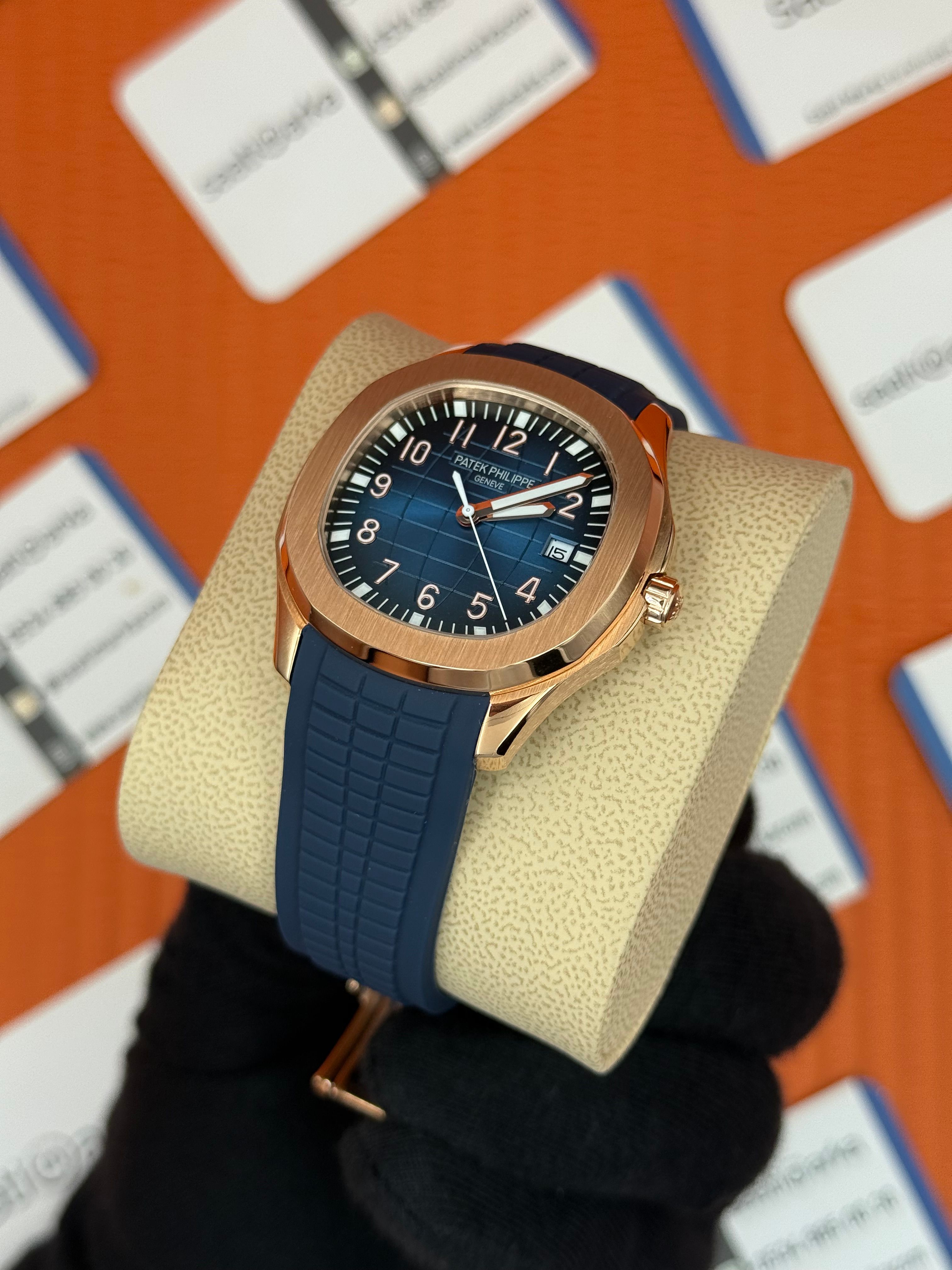 PATEK PHILIPPE AQUANAUT MAVİ KAUÇUK KORDON ROSE KASA MAVİ KADRAN 