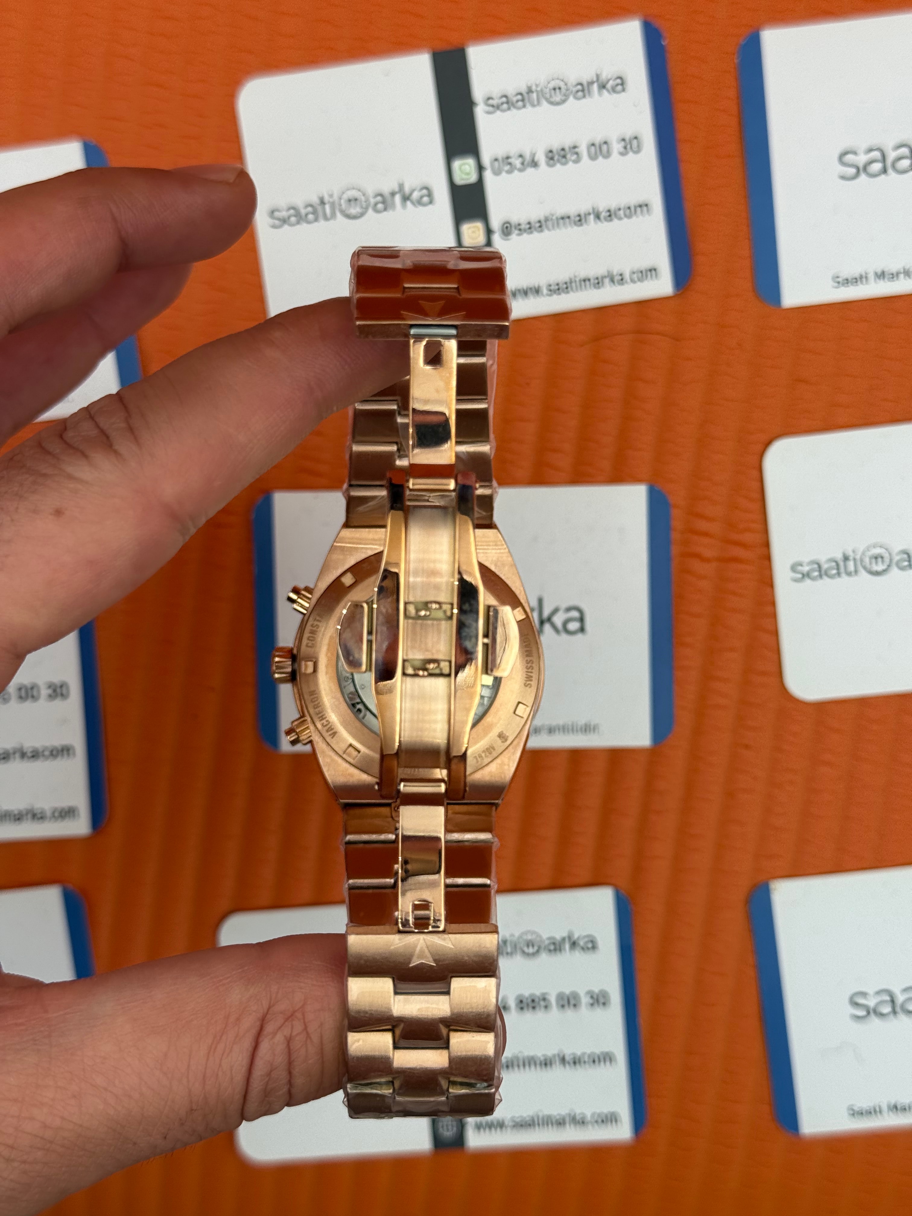 VACHERON CONSTANTIN overseas chronograph mavi kadran rose kasa kordon erkek kol saati