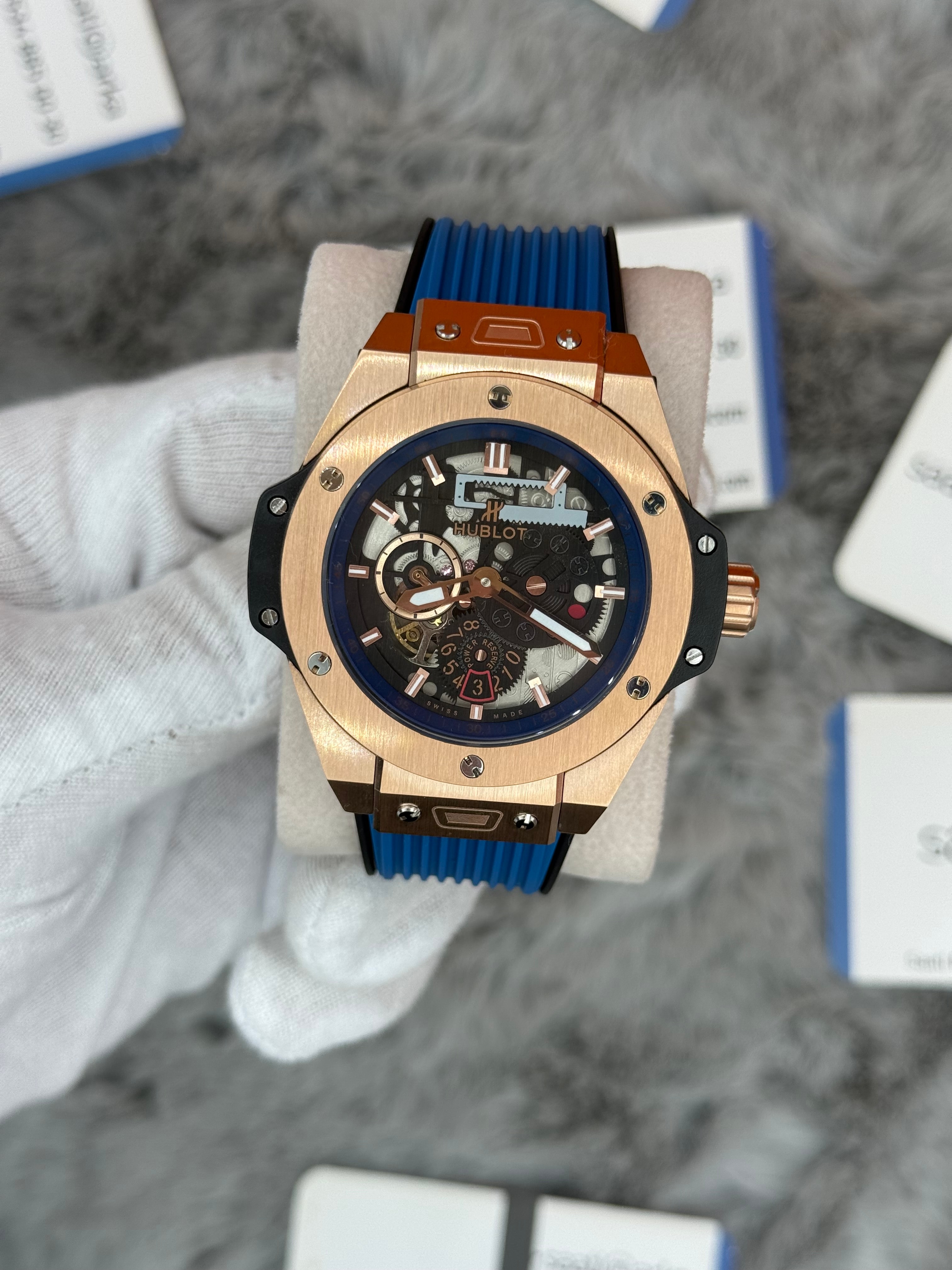 HUBLOT big bang tourbillon 42mm rose kasa mavi kauçuk kordon erkek kol saati