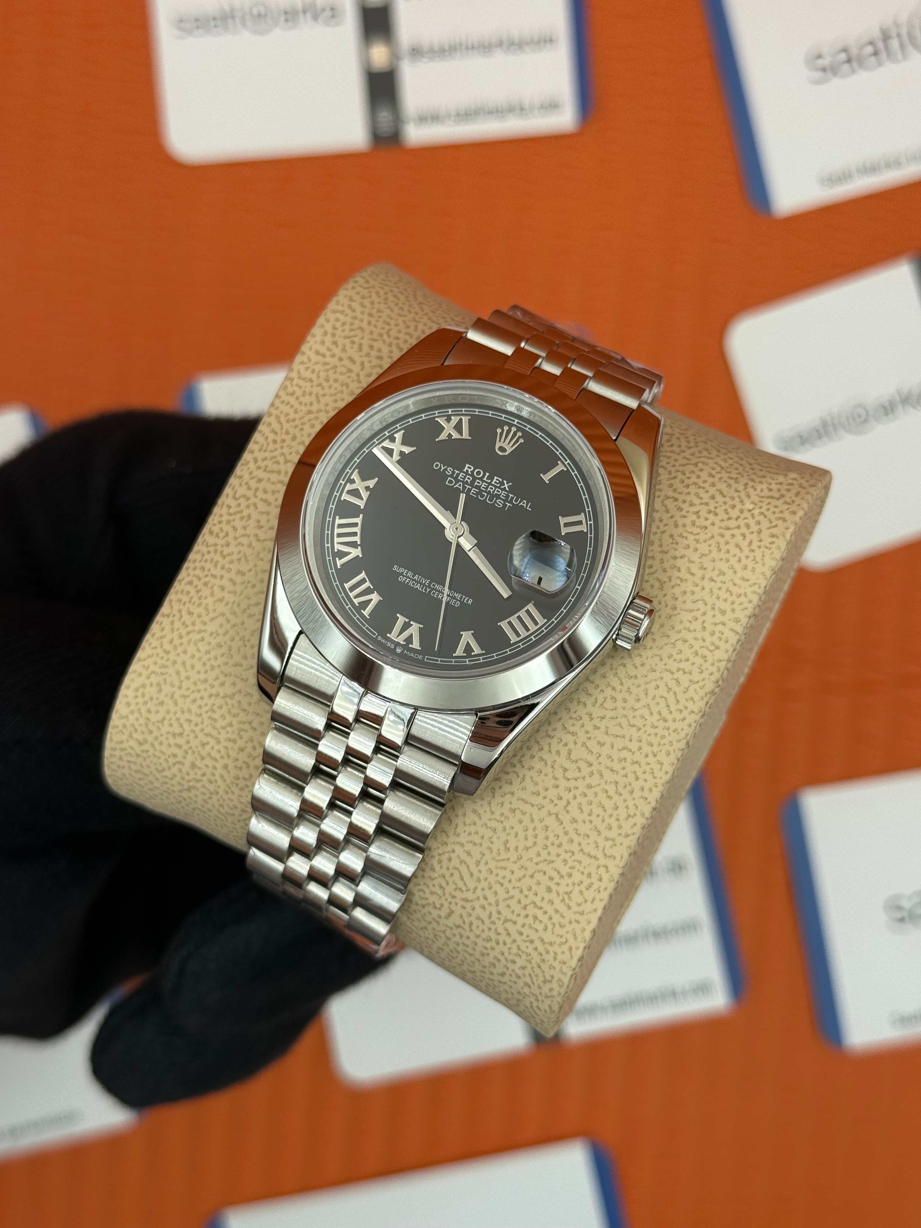 ROLEX Datejust roma rakamlı black dial silver jubilee kordon
