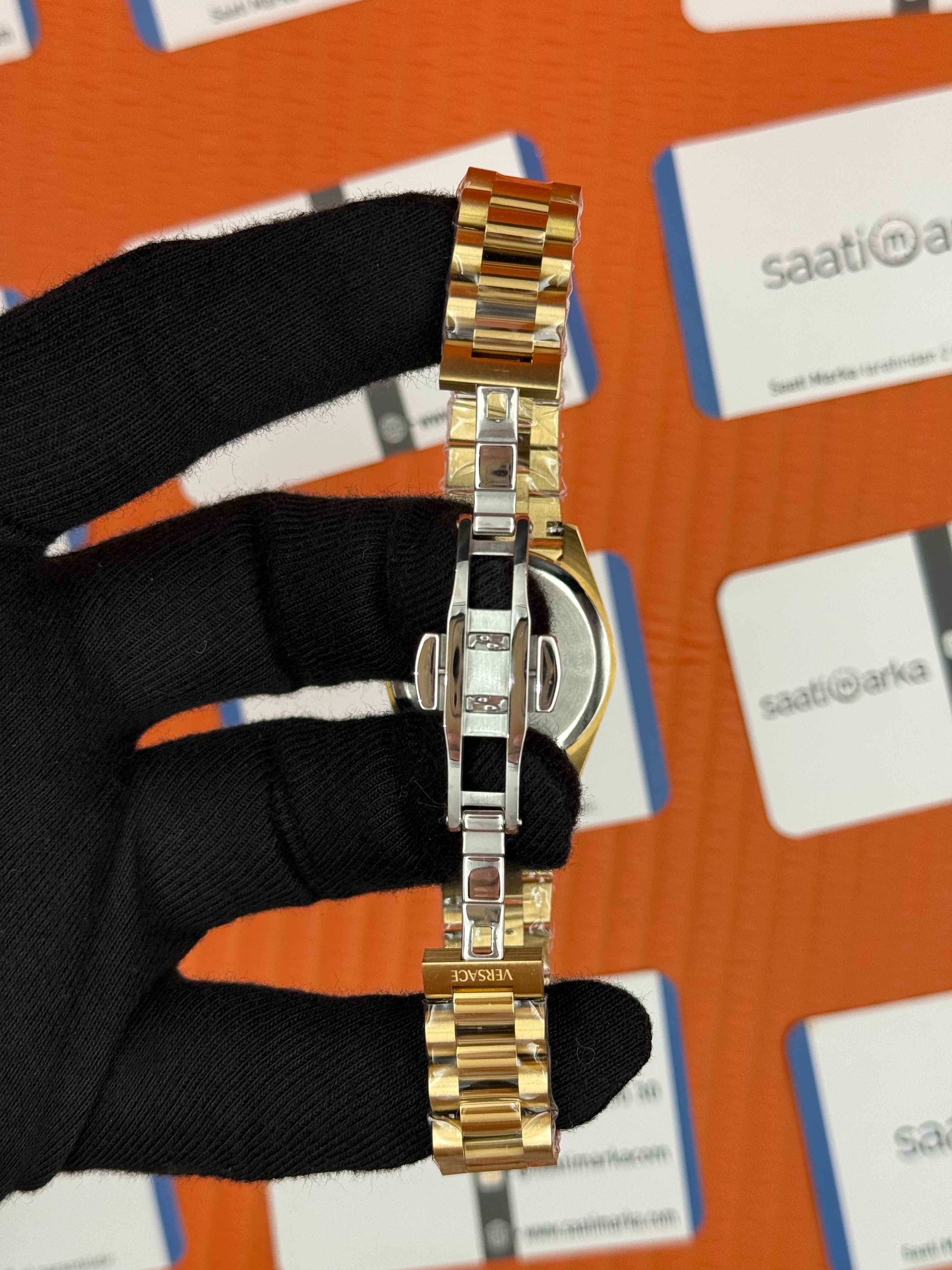 VERSACE siyah kadran gold kasa kordon kadın kol saati