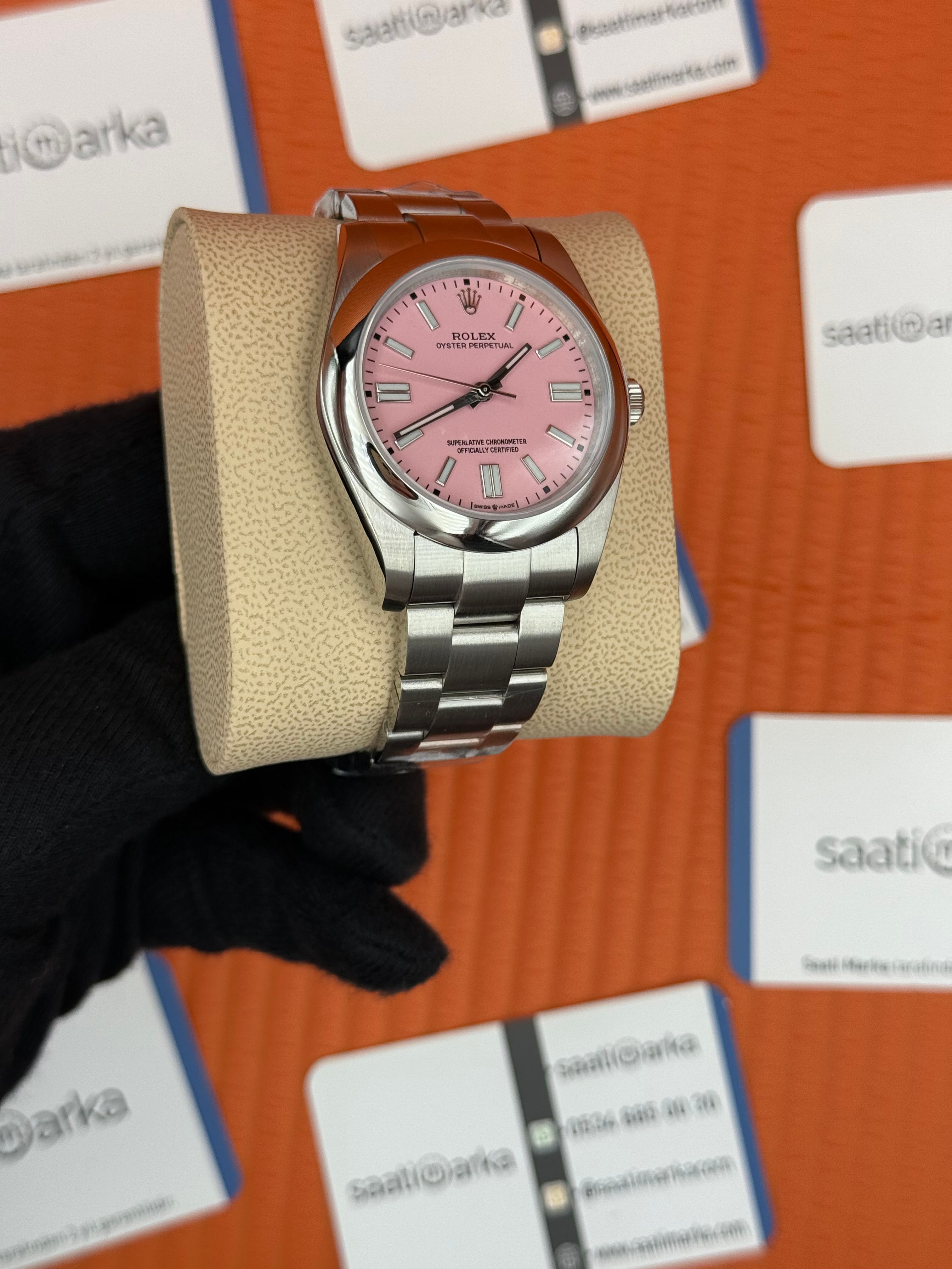 ROLEX OYSTER Perpetual pink dial silver kasa-kordon