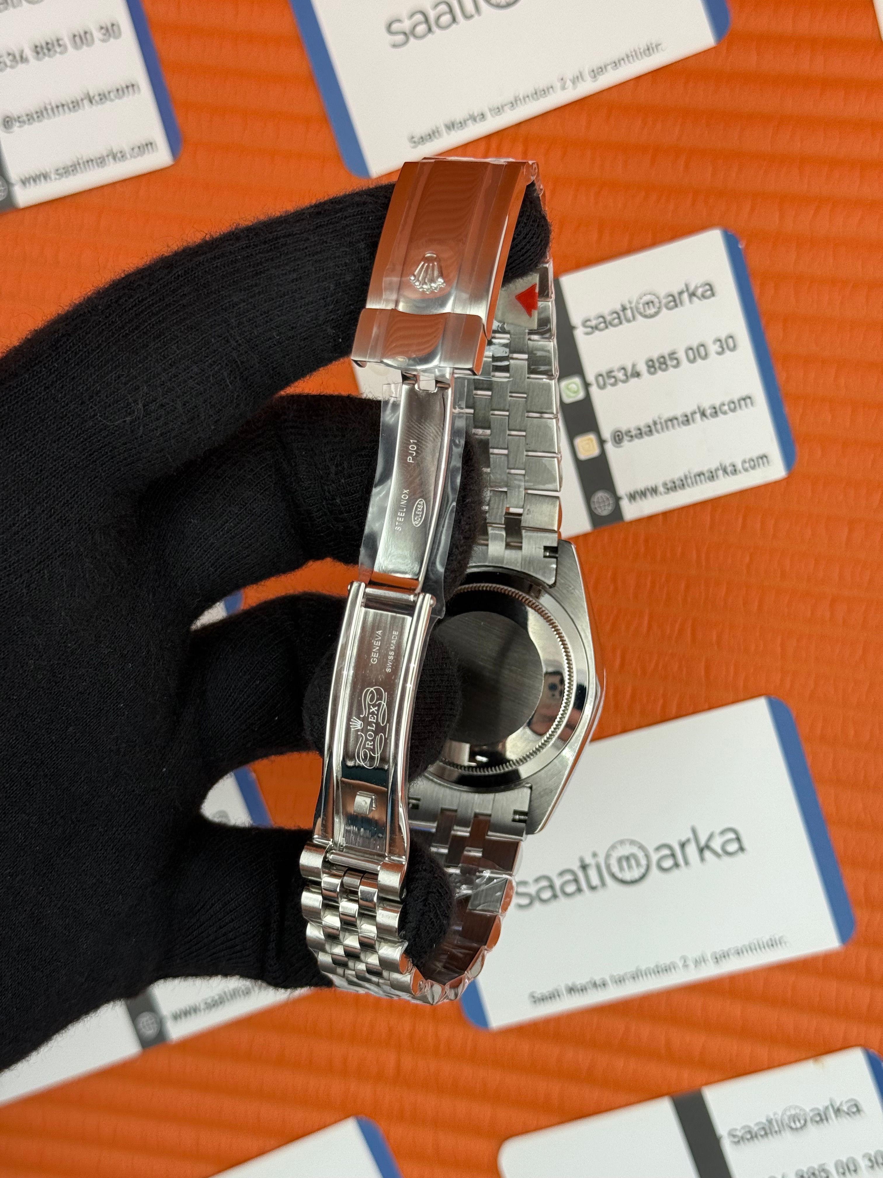 ROLEX Day Date roma rakamlı beyaz kadran silver jubilee kordon