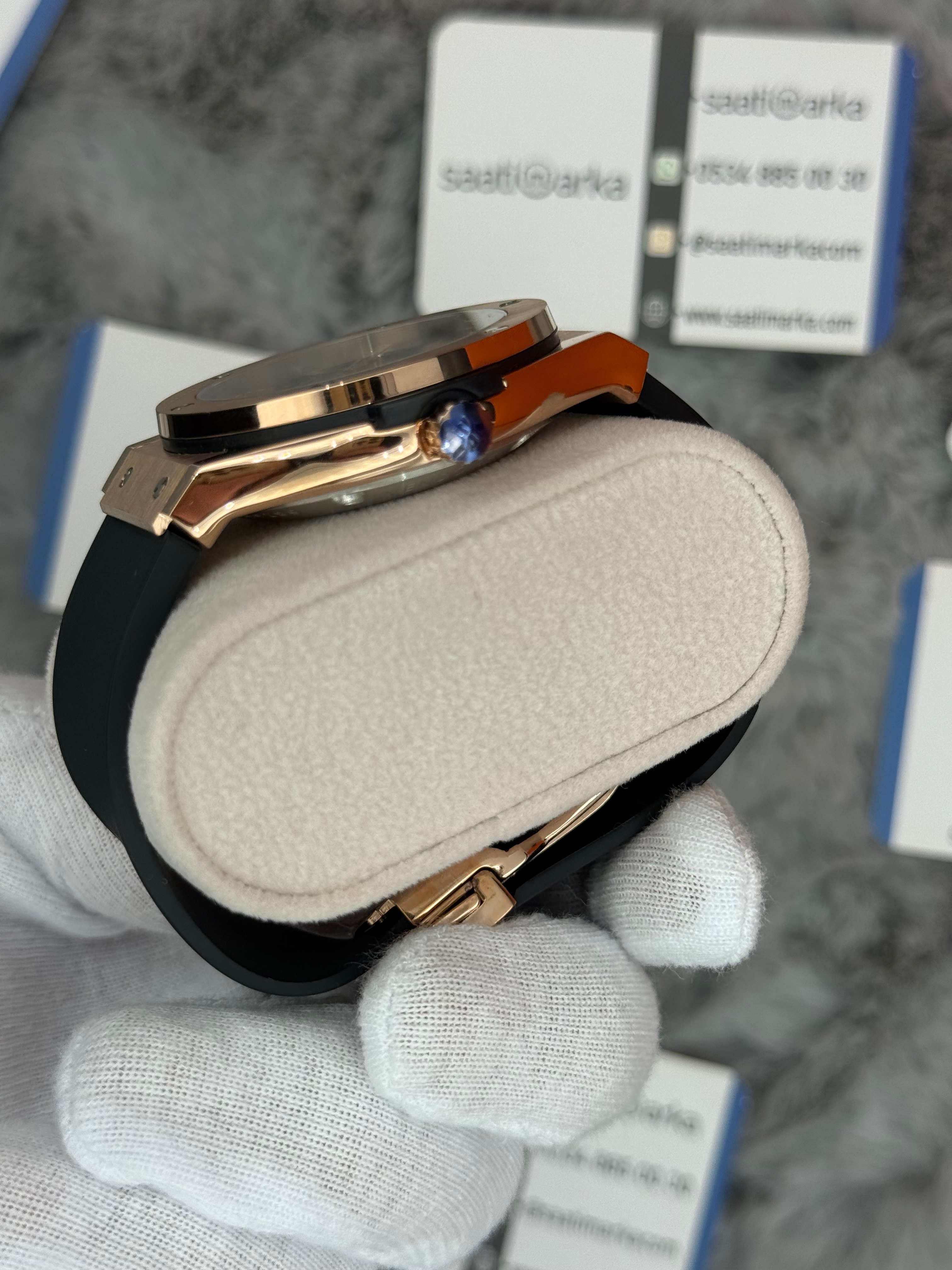 HUBLOT big bang tourbillon 41mm rose kasa siyah kauçuk kordon erkek kol saati