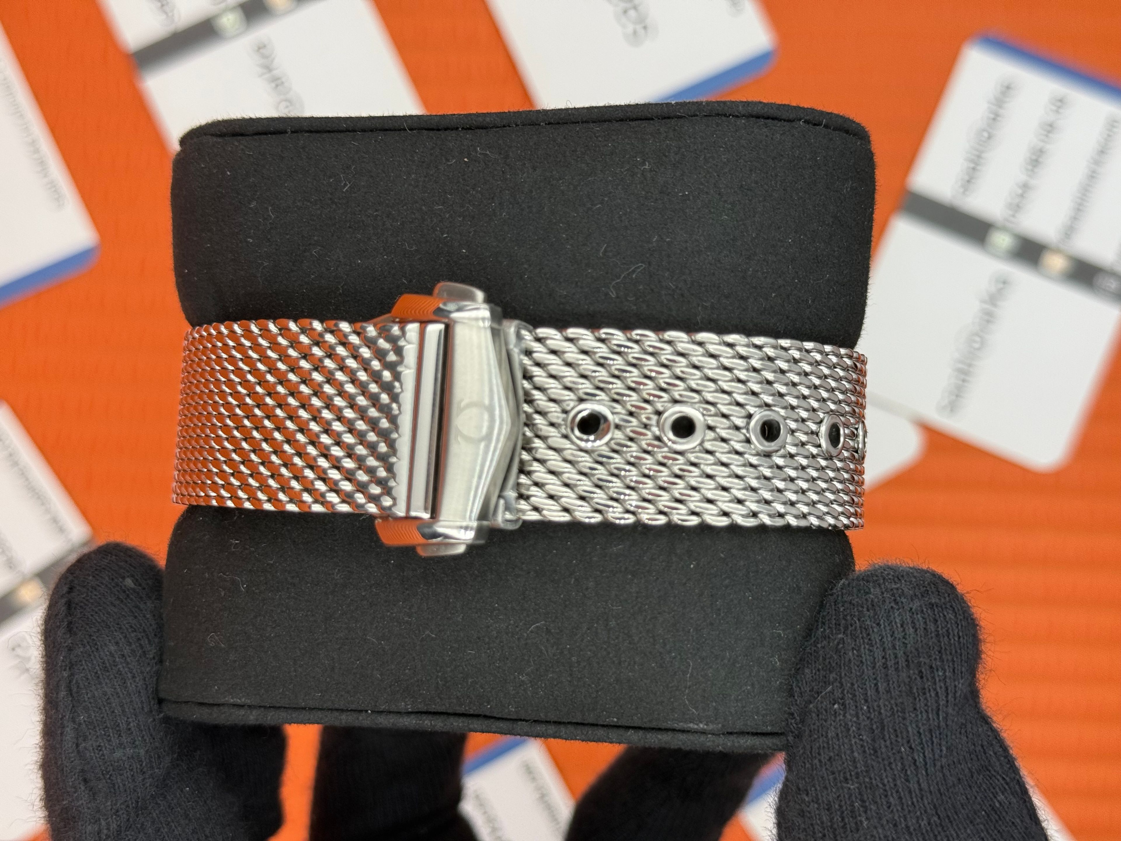 OMEGA JAMES NOND 300M HASIR KORDON ROSE DETAYLI