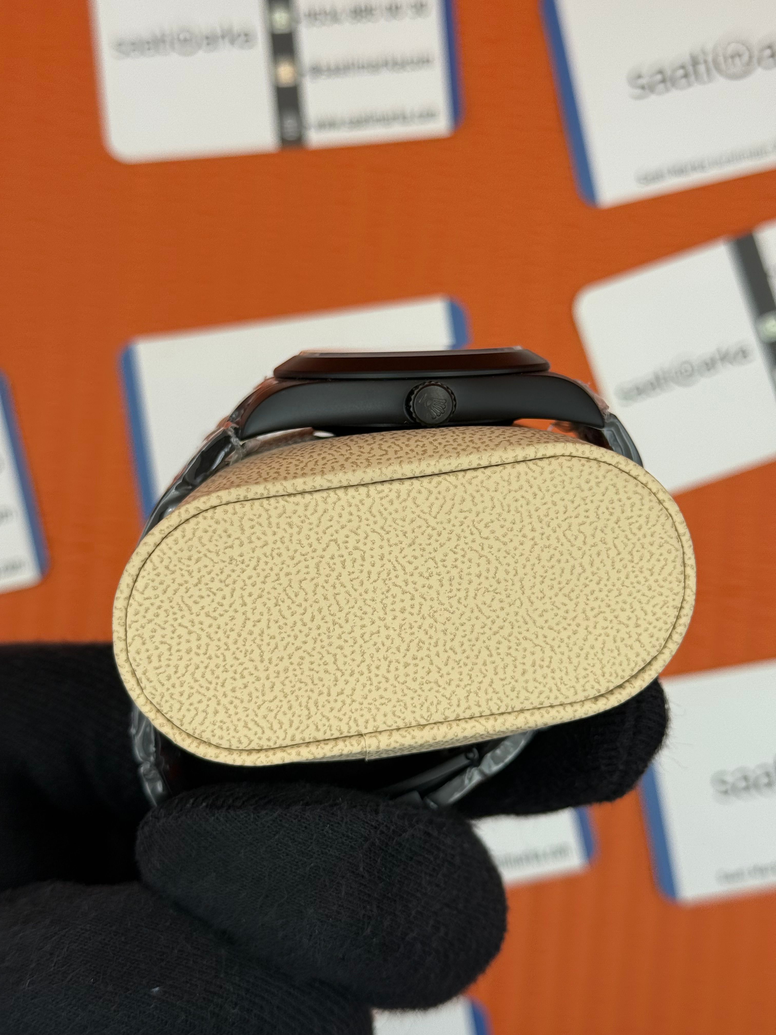 ROLEX Milgauss mat siyah kasa-kordon