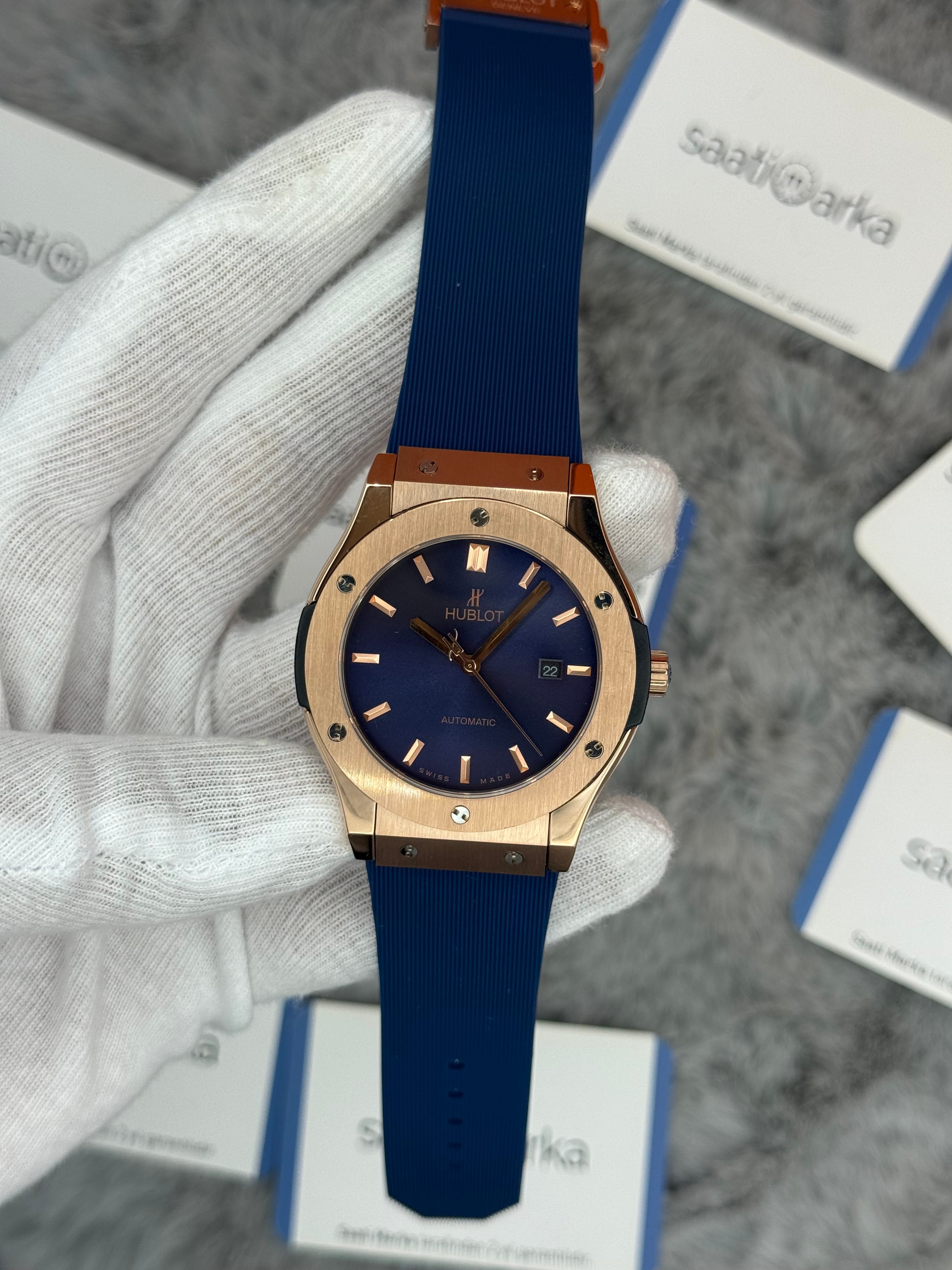 HUBLOT vendome 41mm rose kasa lacivert kadran lacivert kauçuk kordon erkek kol saati