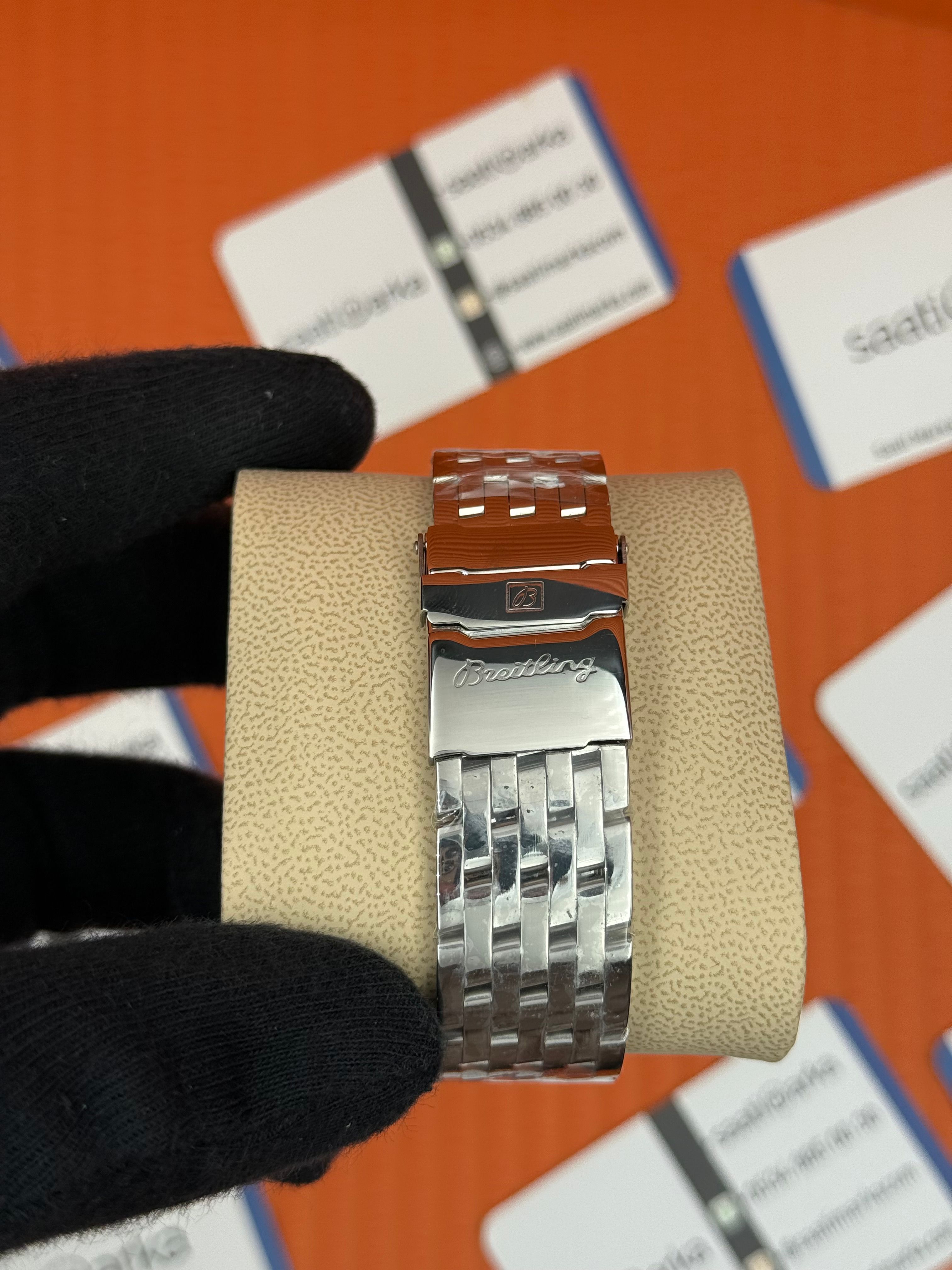 BREITLING Navitimer beyaz kadran silver kasa-kordon
