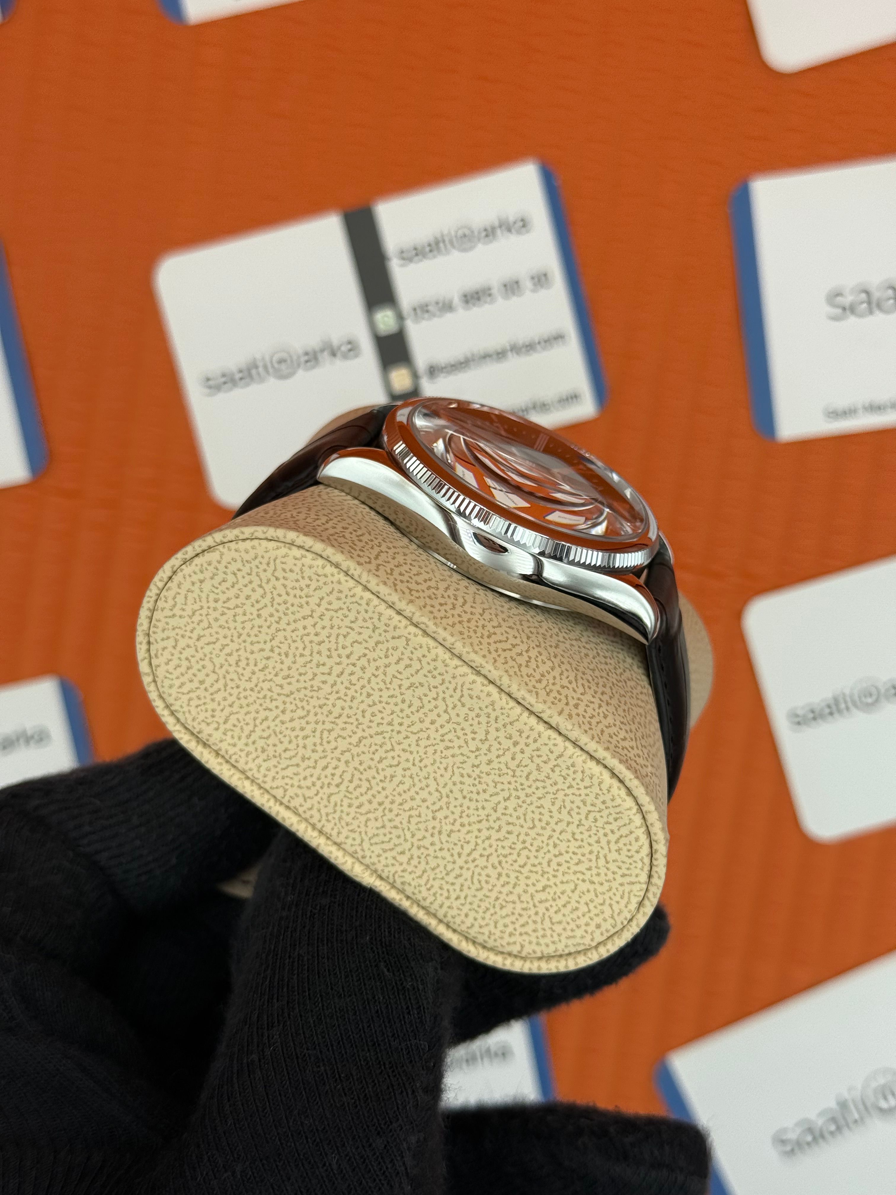 ROLEX Cellini silver kasa siyah kadran siyah deri kordon